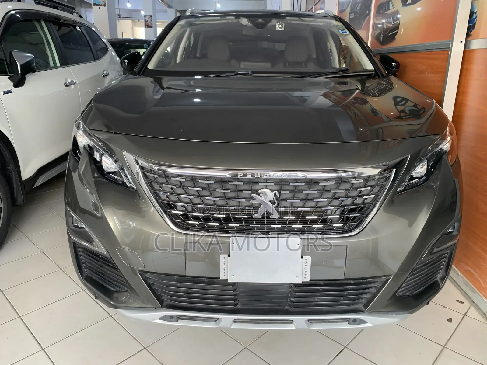 Peugeot 3008 2018 Green
