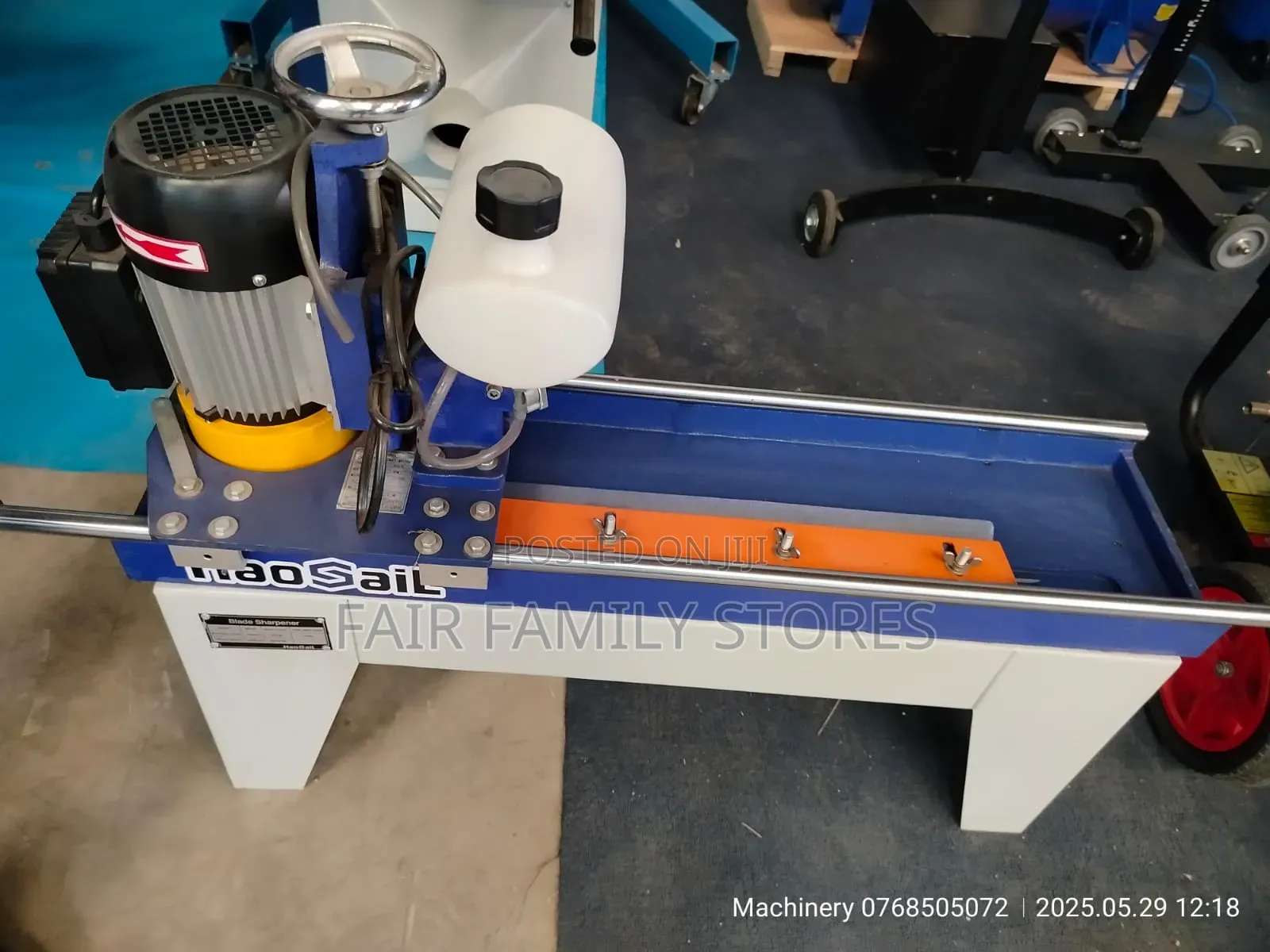 Blade Sharpener Machine