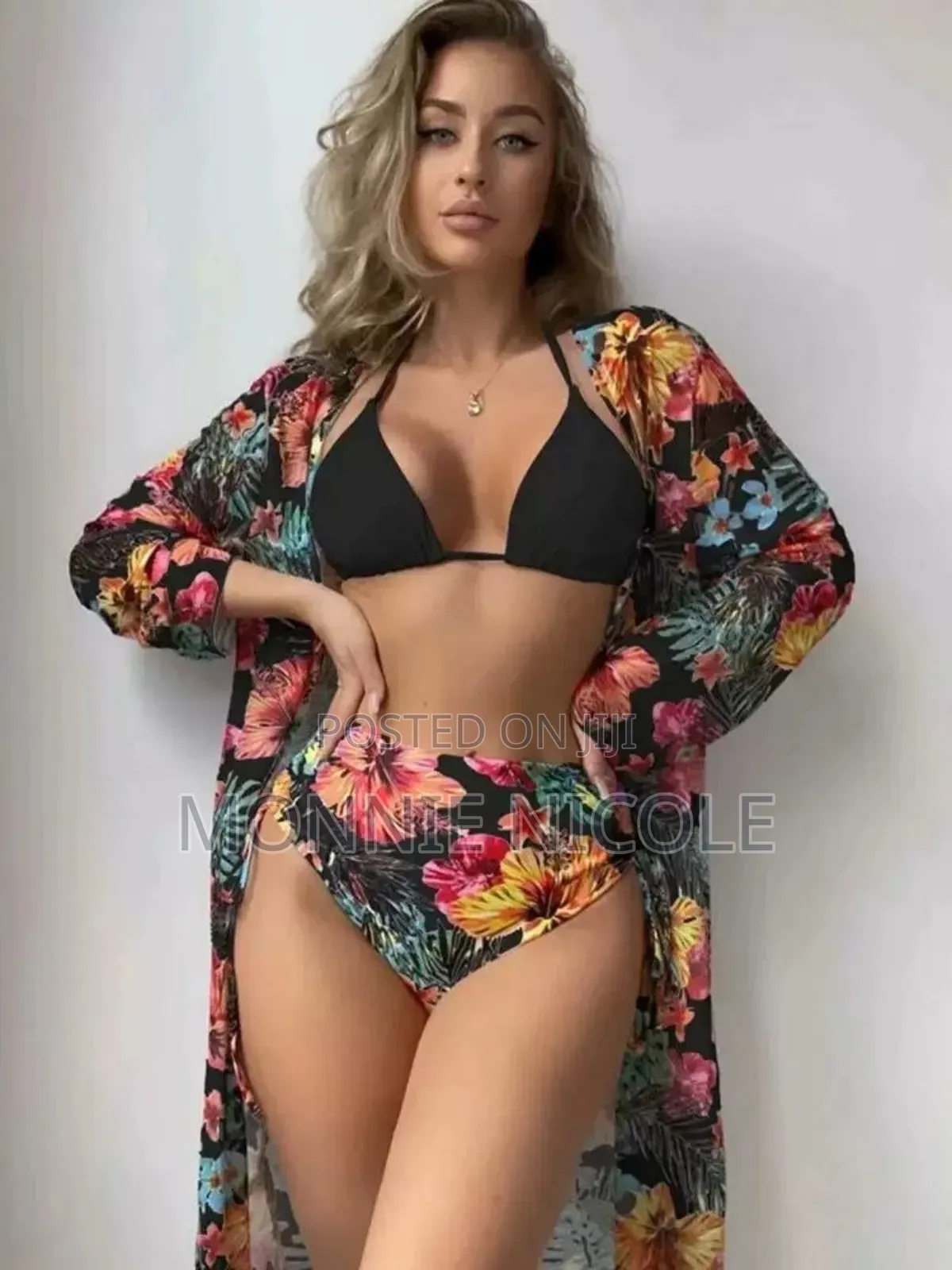 3 In 1 Bikini Beach Wear Set. 💯
