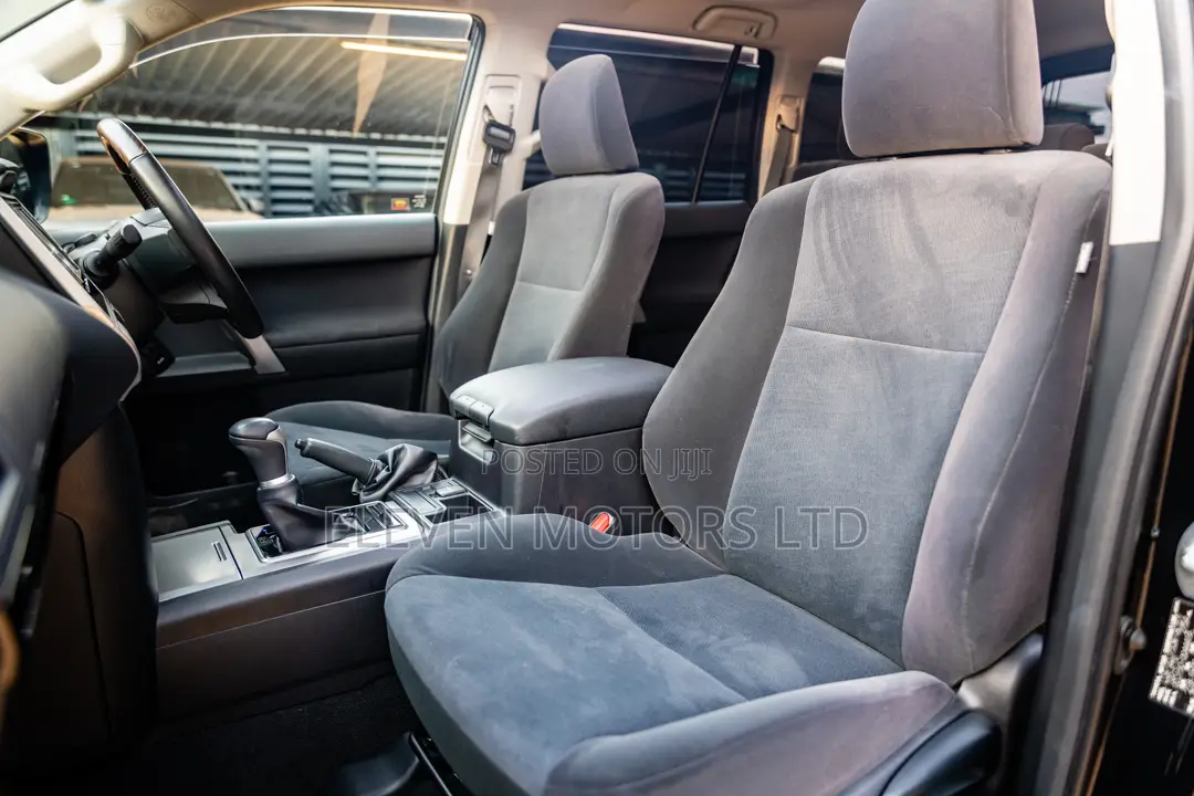 Toyota Land Cruiser Prado 2019 Black