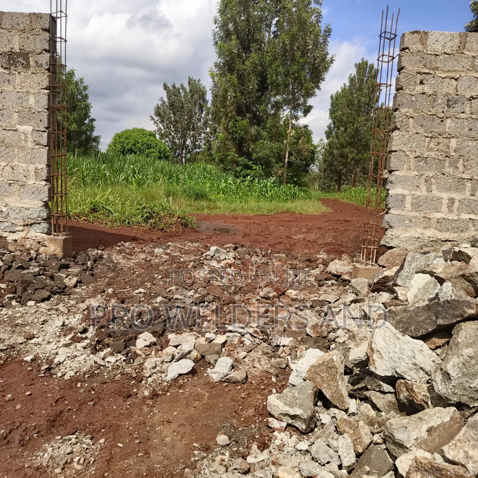 Perimeter Wall Contractors