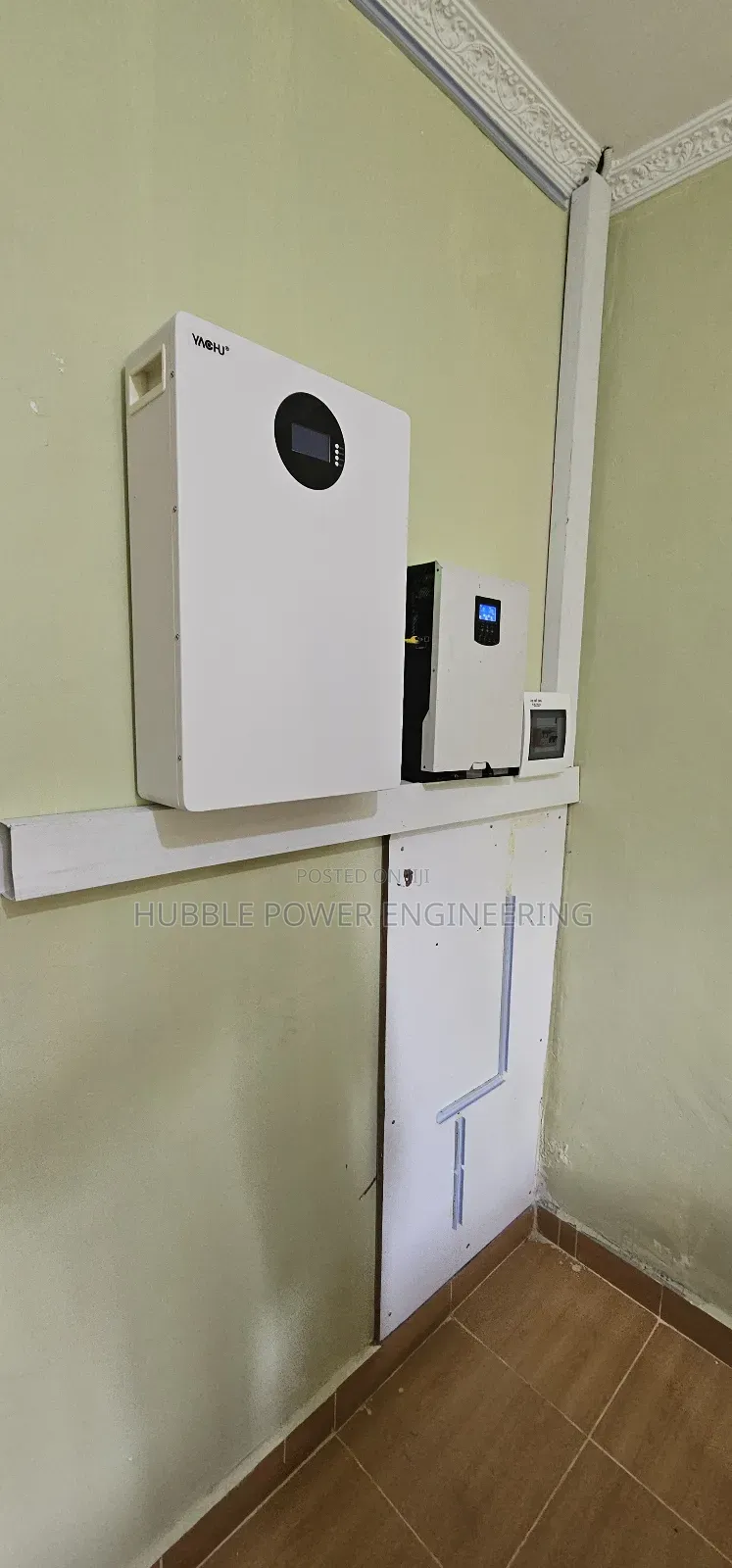 2.2kw Solar Installations, 5kw Hybrid Inverter, 5.12kwh Batt
