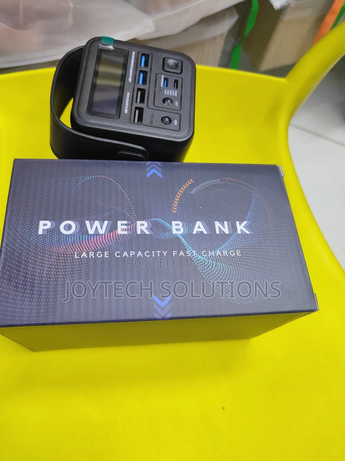 Projector 60,000 Mah 100watts Powerbank.
