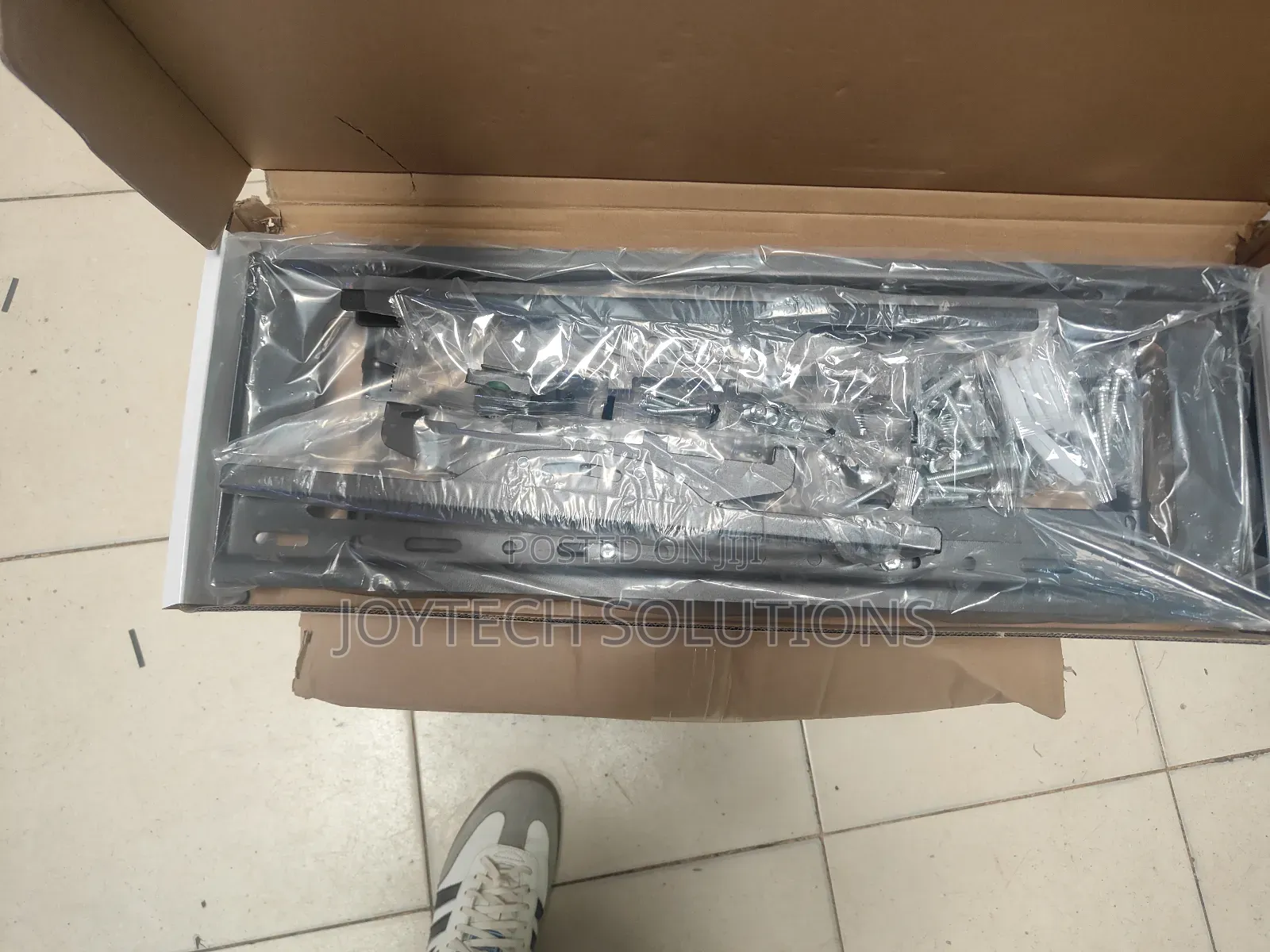 Led/LCD/Plasma Wall Mount (Double Arm ) 85 Inch and Above