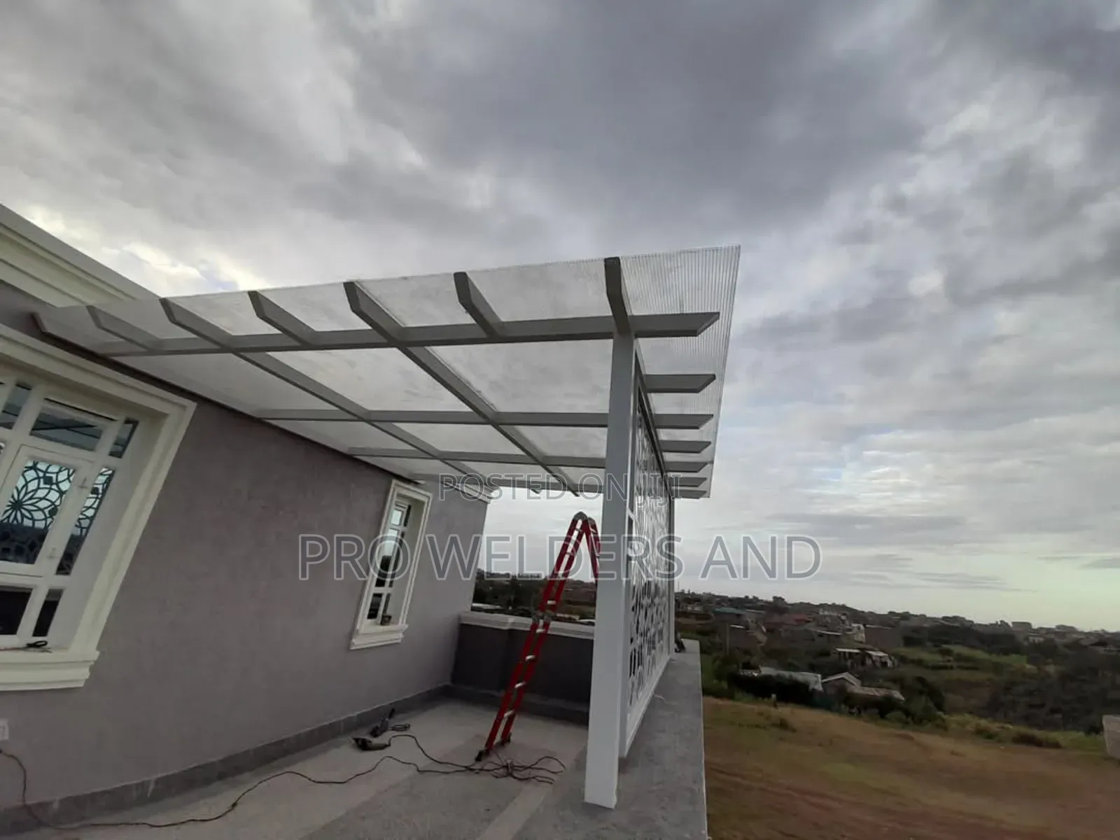 Outdoor Pergola/Patio