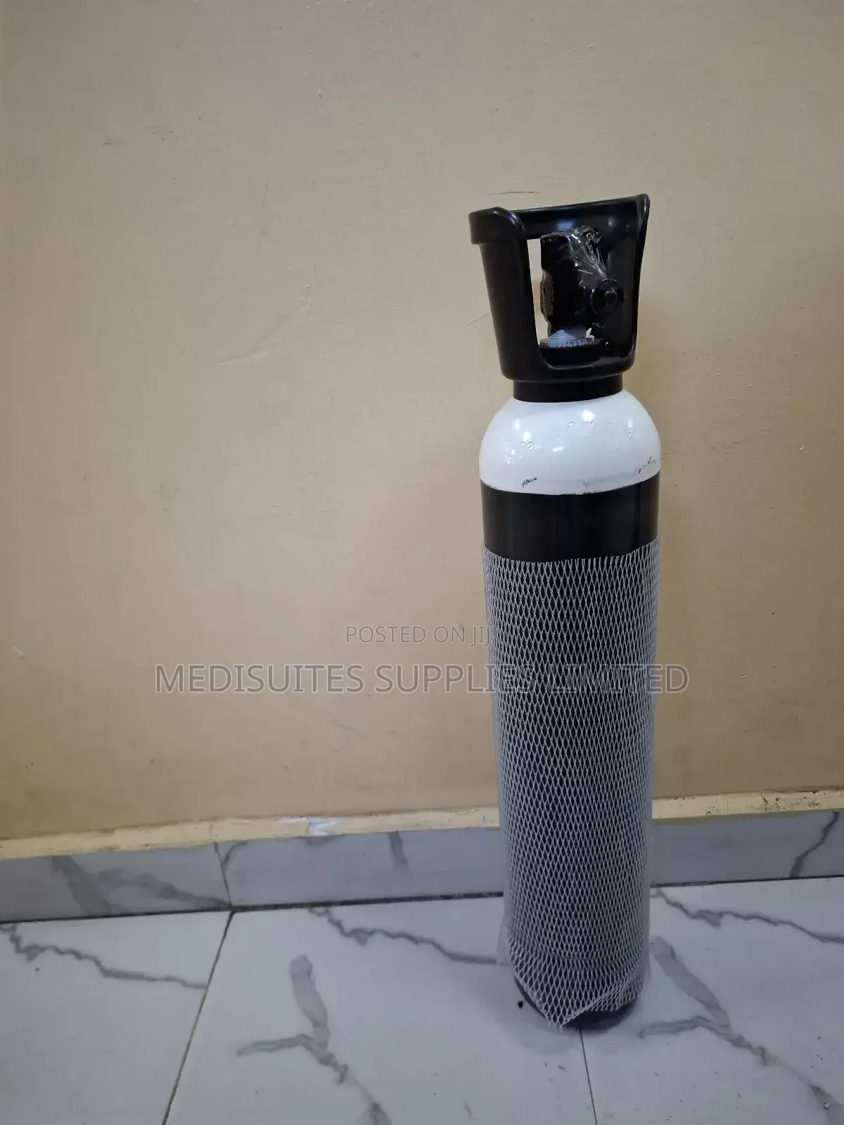 Oxygen Tank /Oxygen Cylinder.10l