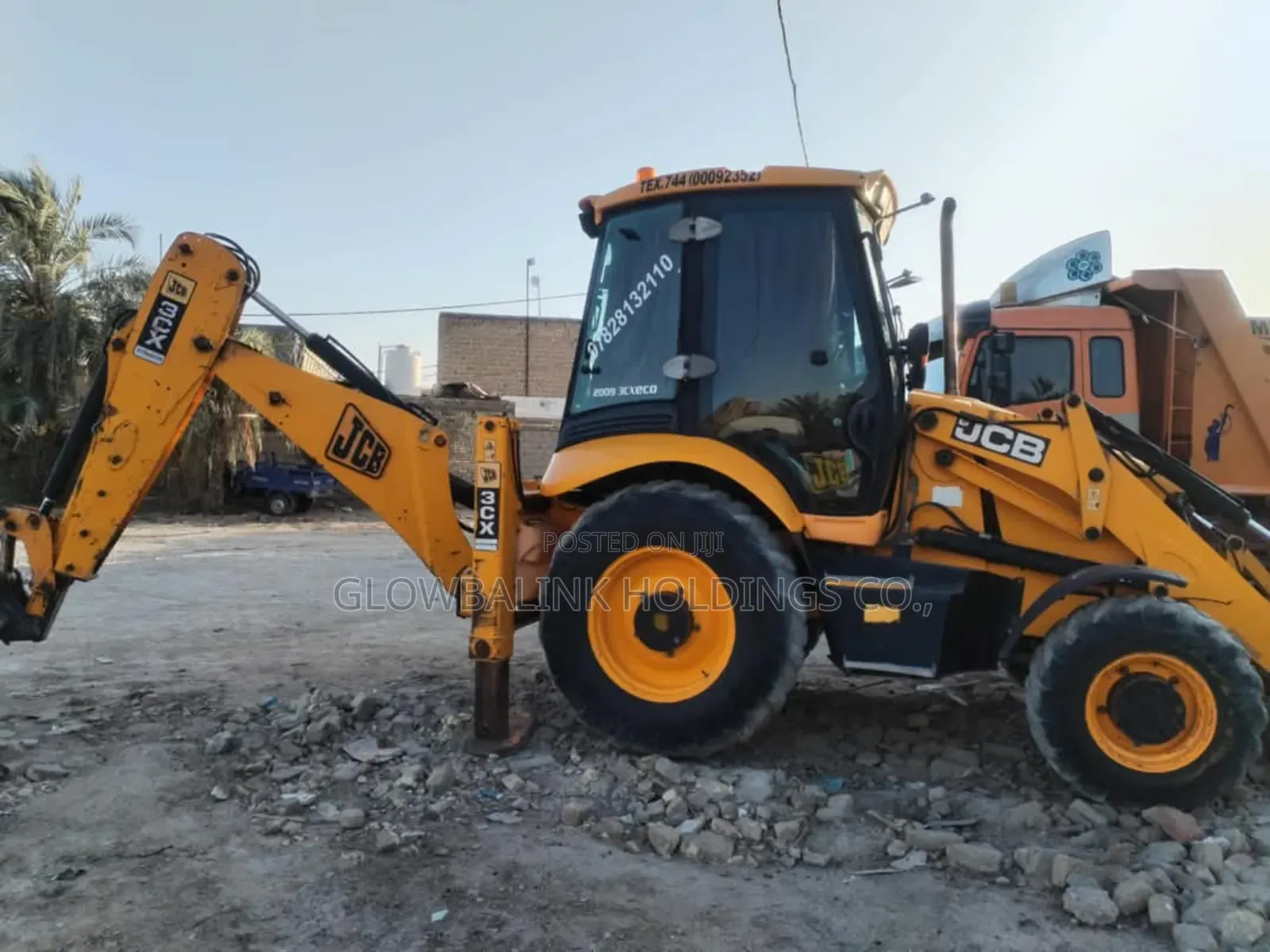 Backhoe for Hire Emali, Mombasa Road