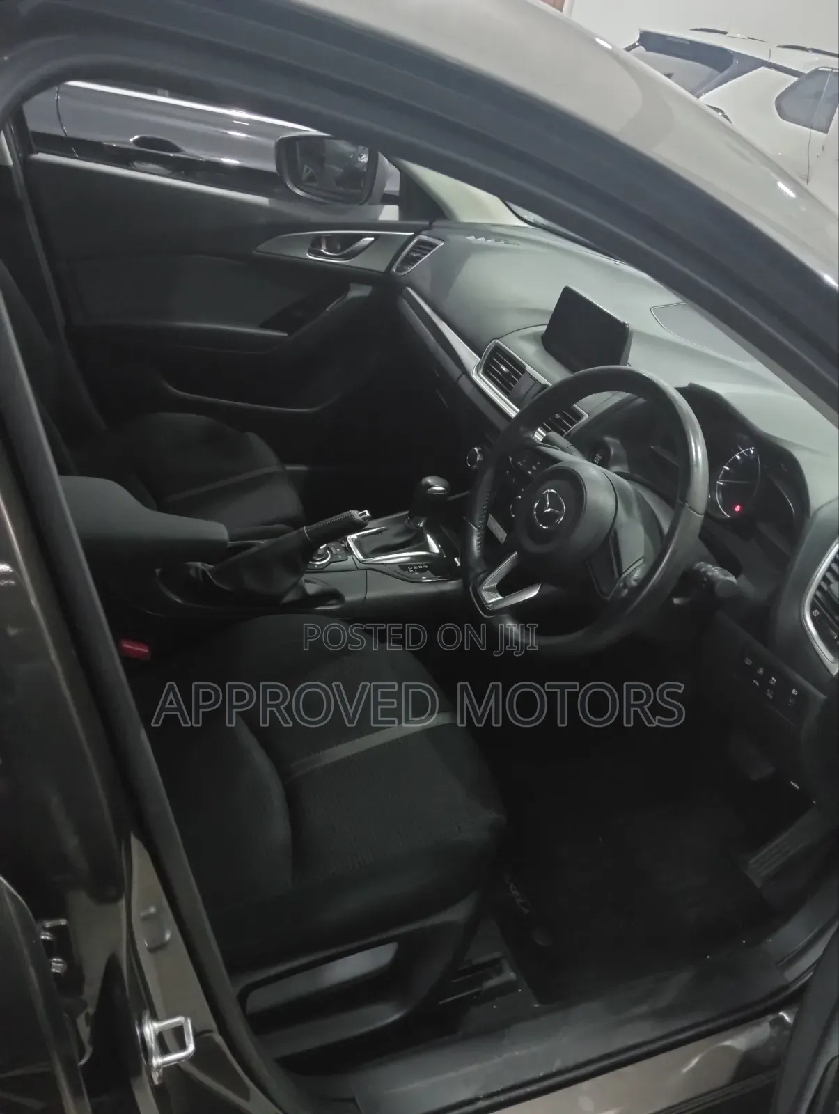 Mazda Axela 2018 Gray