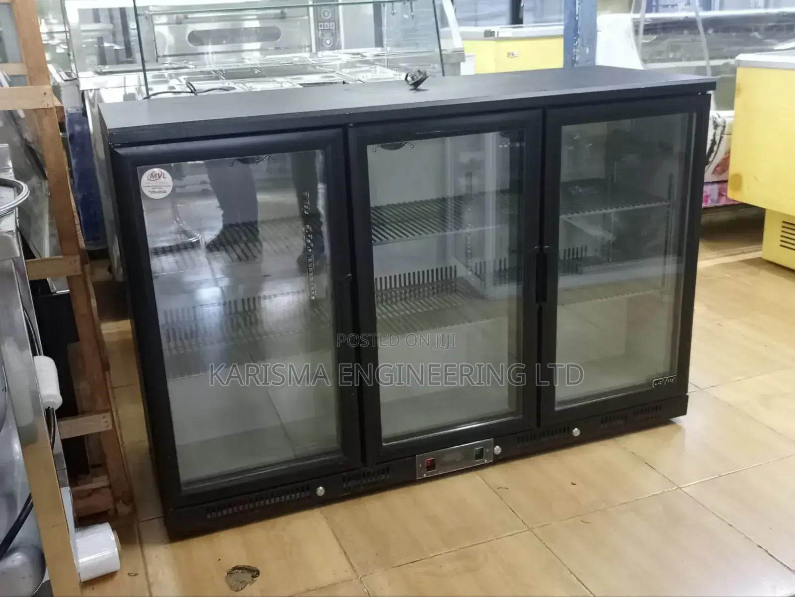 3 Door Show Case Display