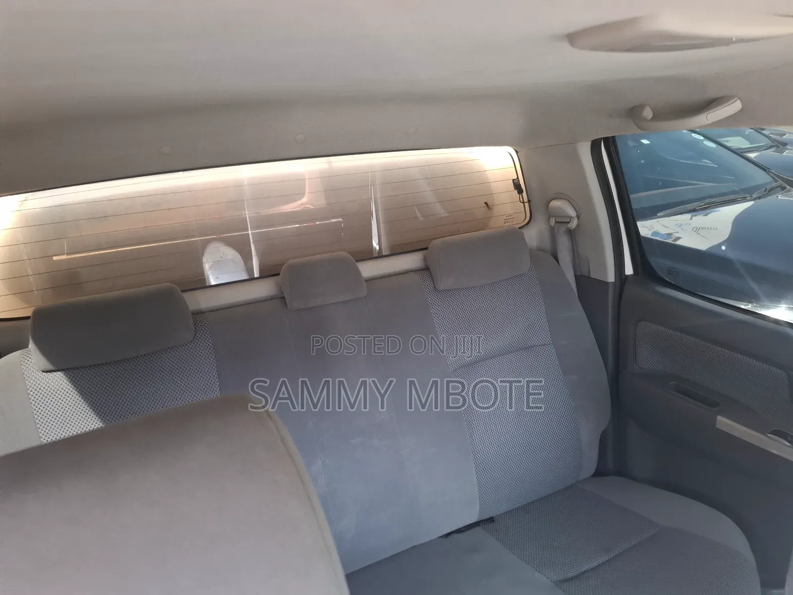 Toyota Hilux 3.0 D-4D 4x4 2012 White