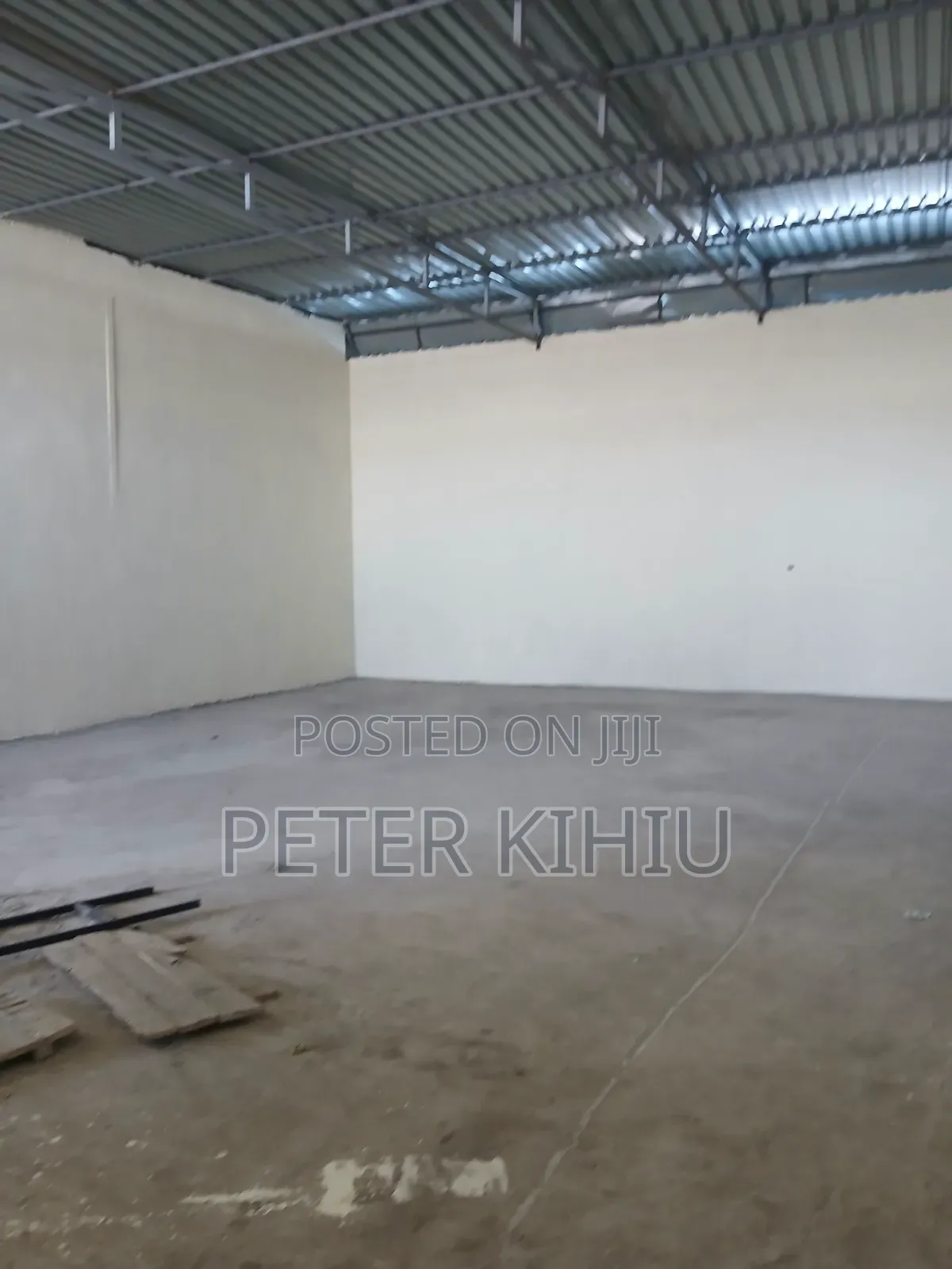 Godown to Let 2000sqft at Donholm
