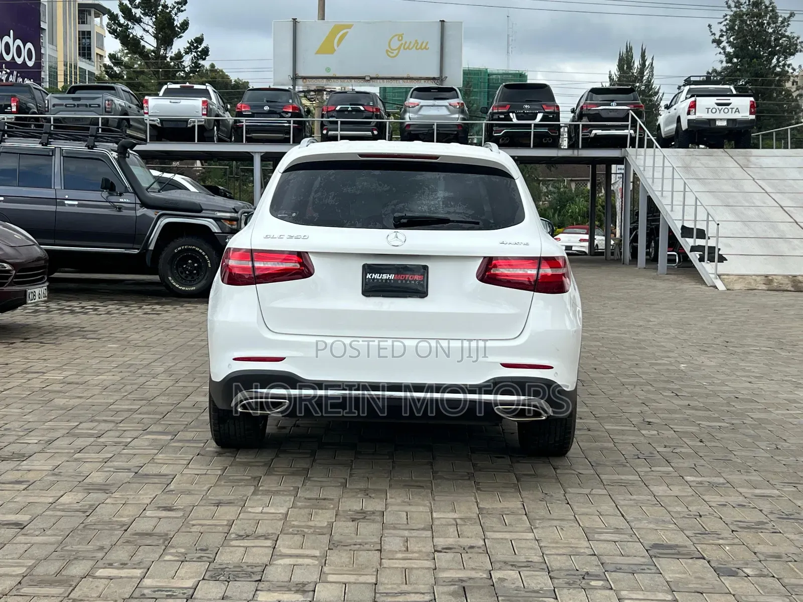 Mercedes-Benz GLC-Class 2017 Off white