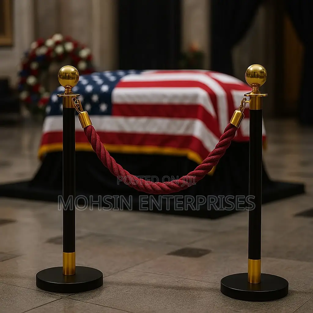 Premium Vip Queue Stand – Black & Gold With Solid Base.