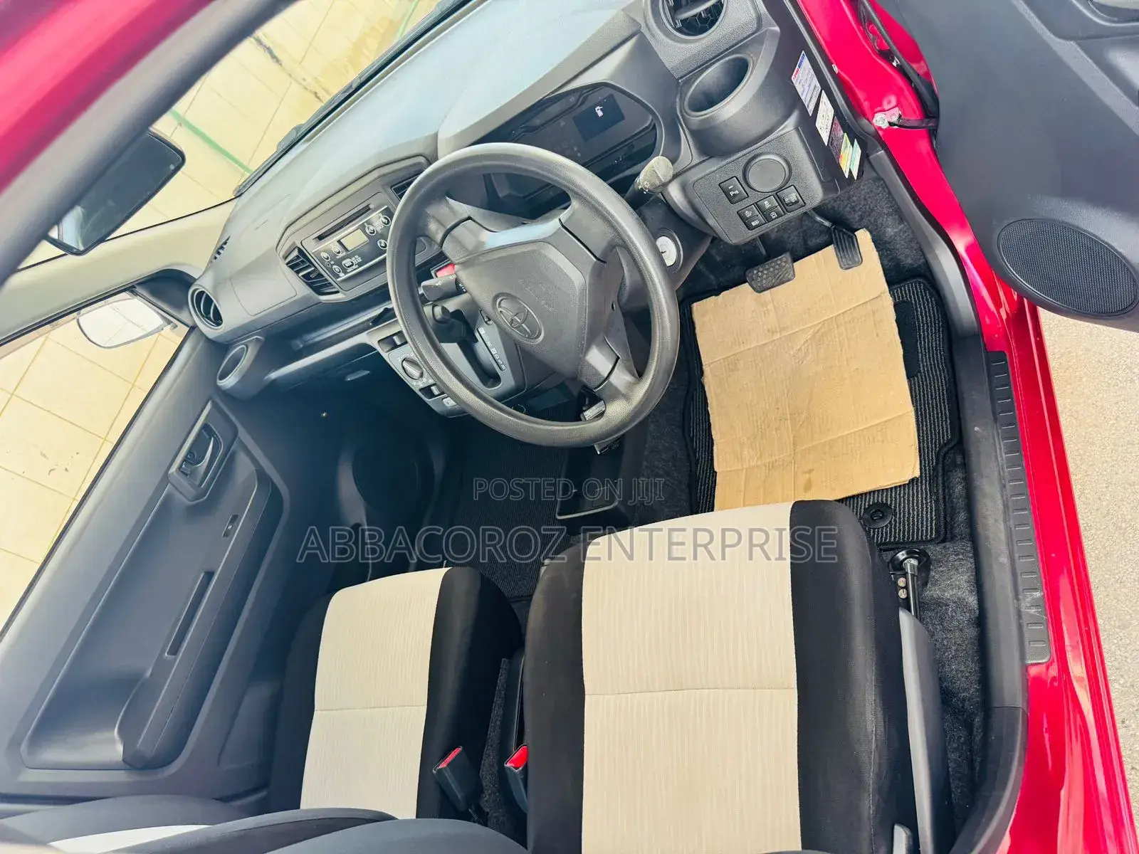 Toyota Pixis Epoch 660 AWD 2019 Burgundy