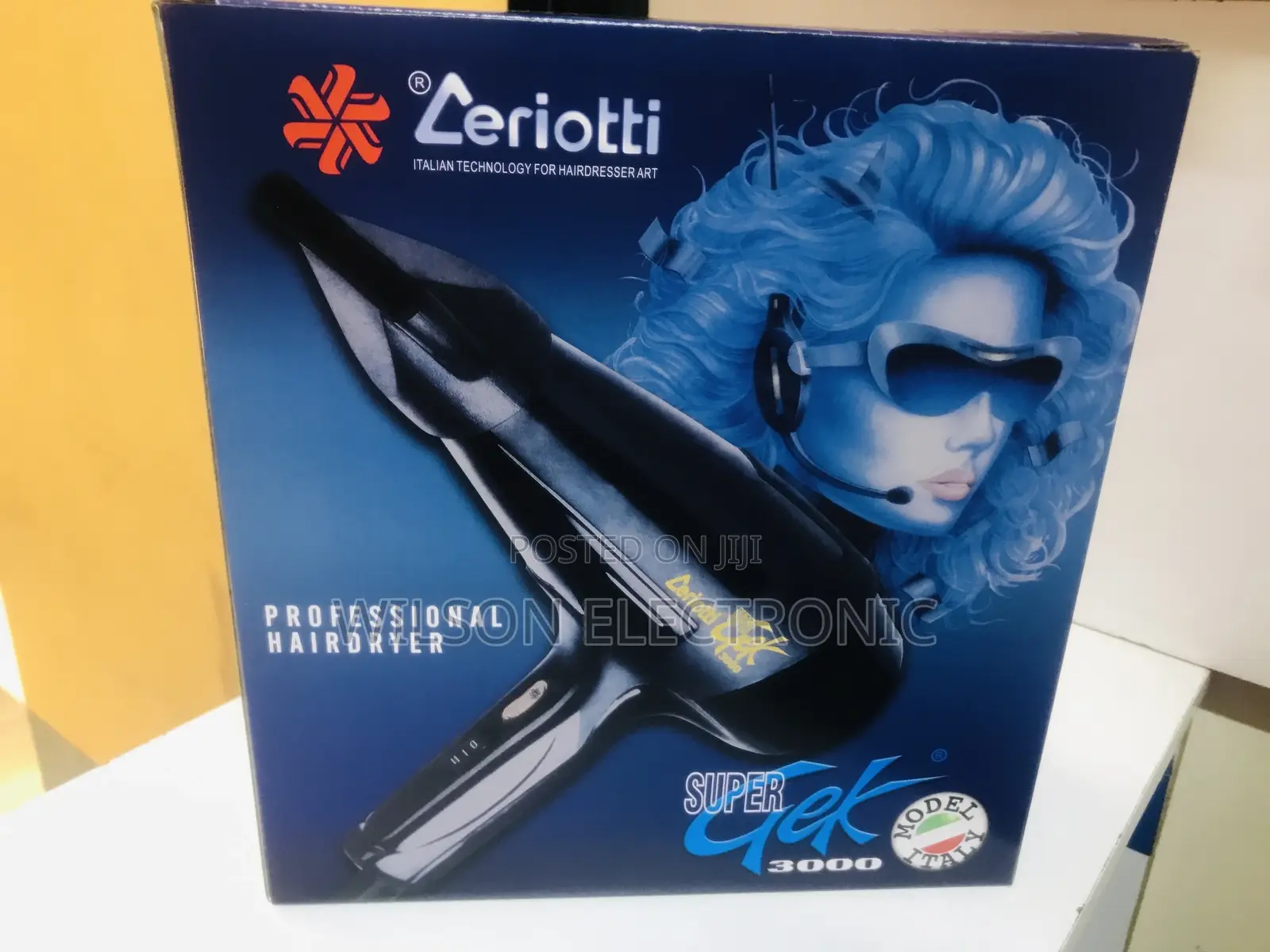 Zeriot Hair Dryer. Gek 3000