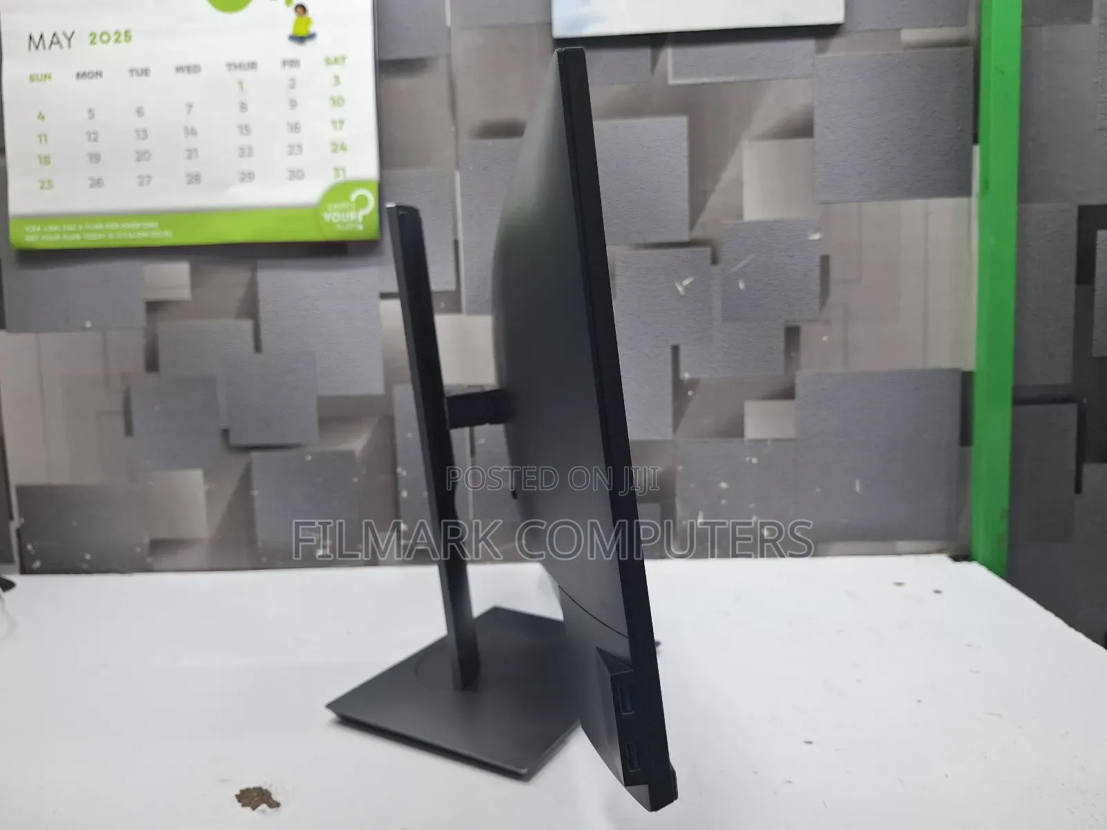 Dell P2419h 24 Inch Led-backlit, 3h Hard Coating Ips Monitor
