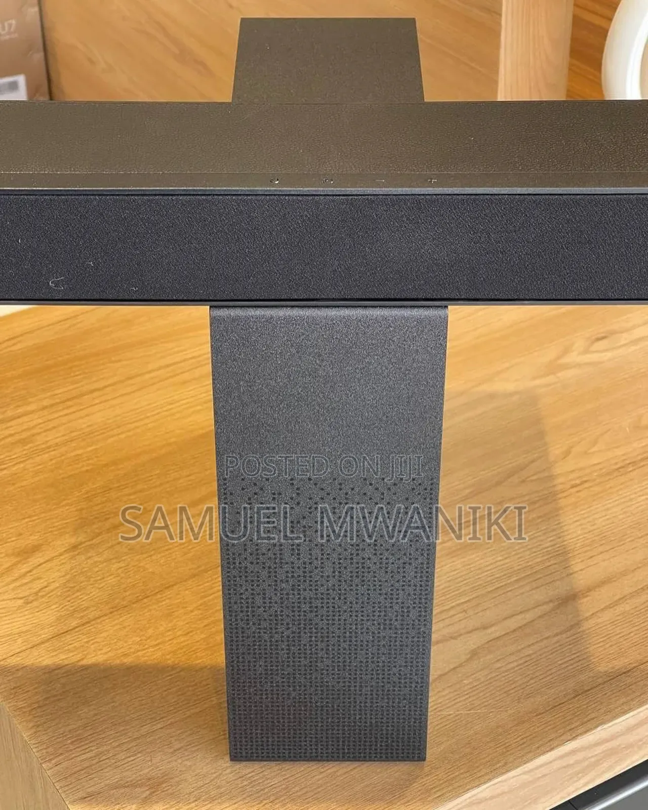 Hisense Soundbar 2.1ch Hs2100
Wireless Subwoofer 240 Watts