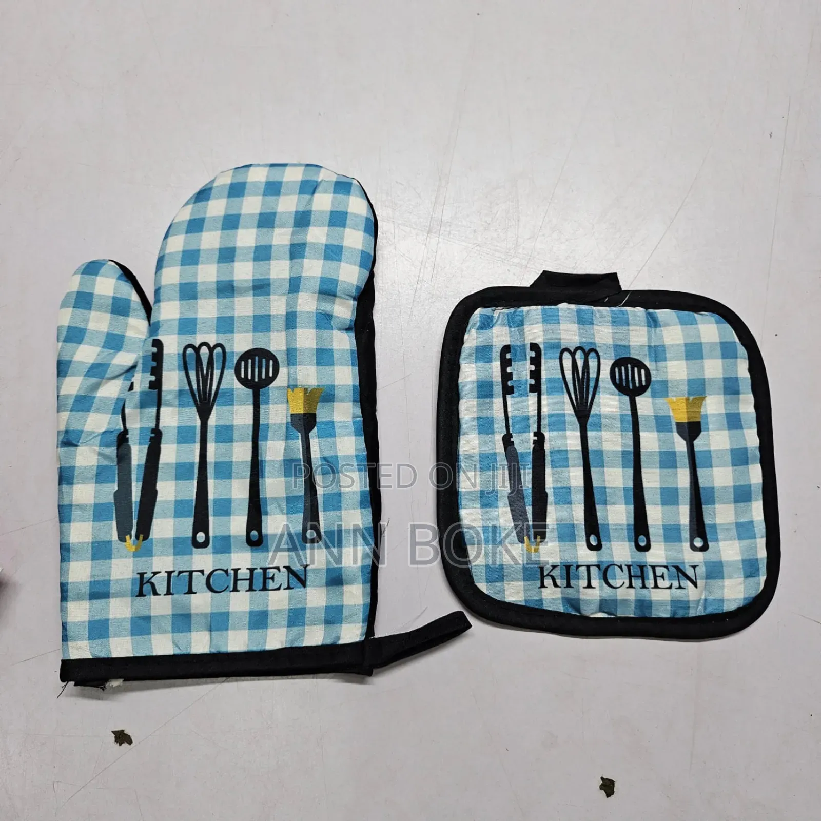 *2in1 Oven Glove Minten Mitt +Mat Now Available in 4 Colours