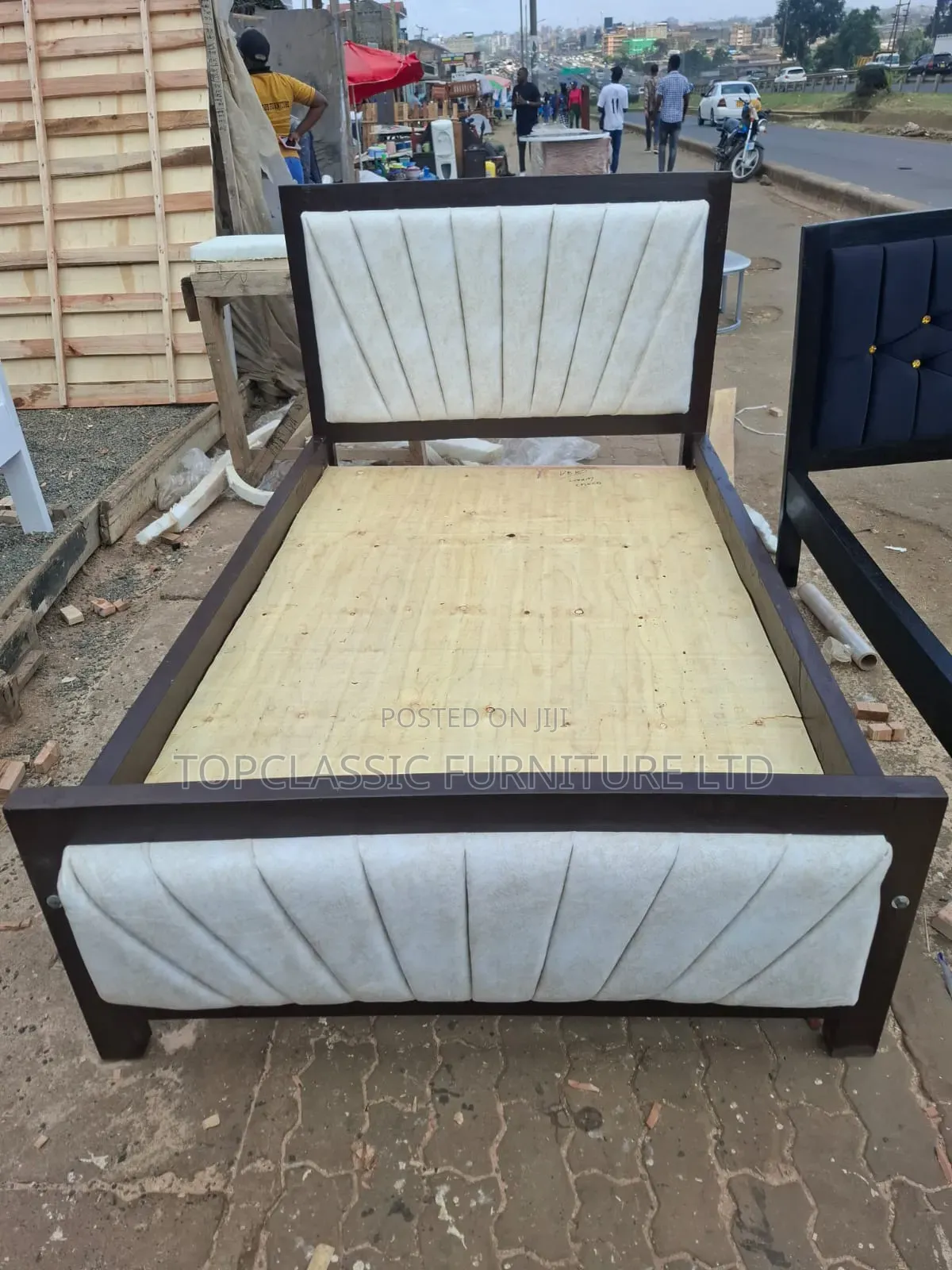Bed 4x6 Mocket