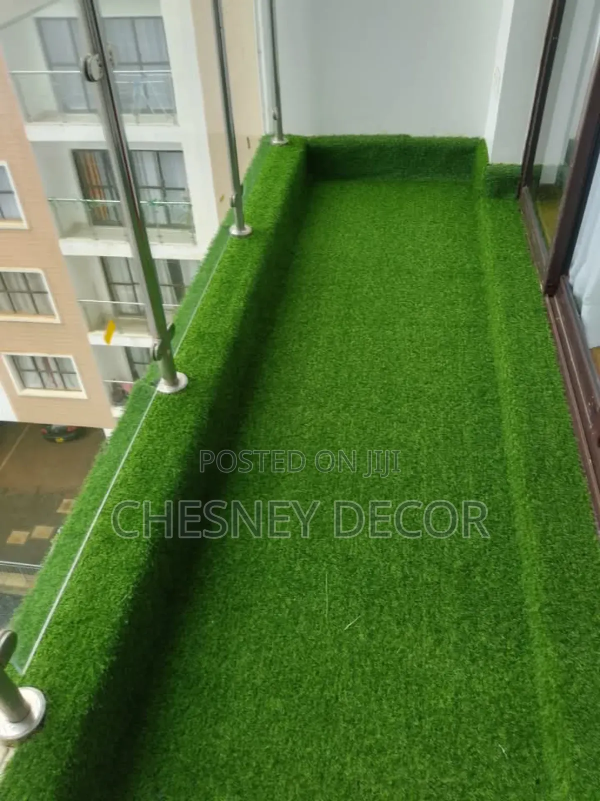 Green Grass Carpet