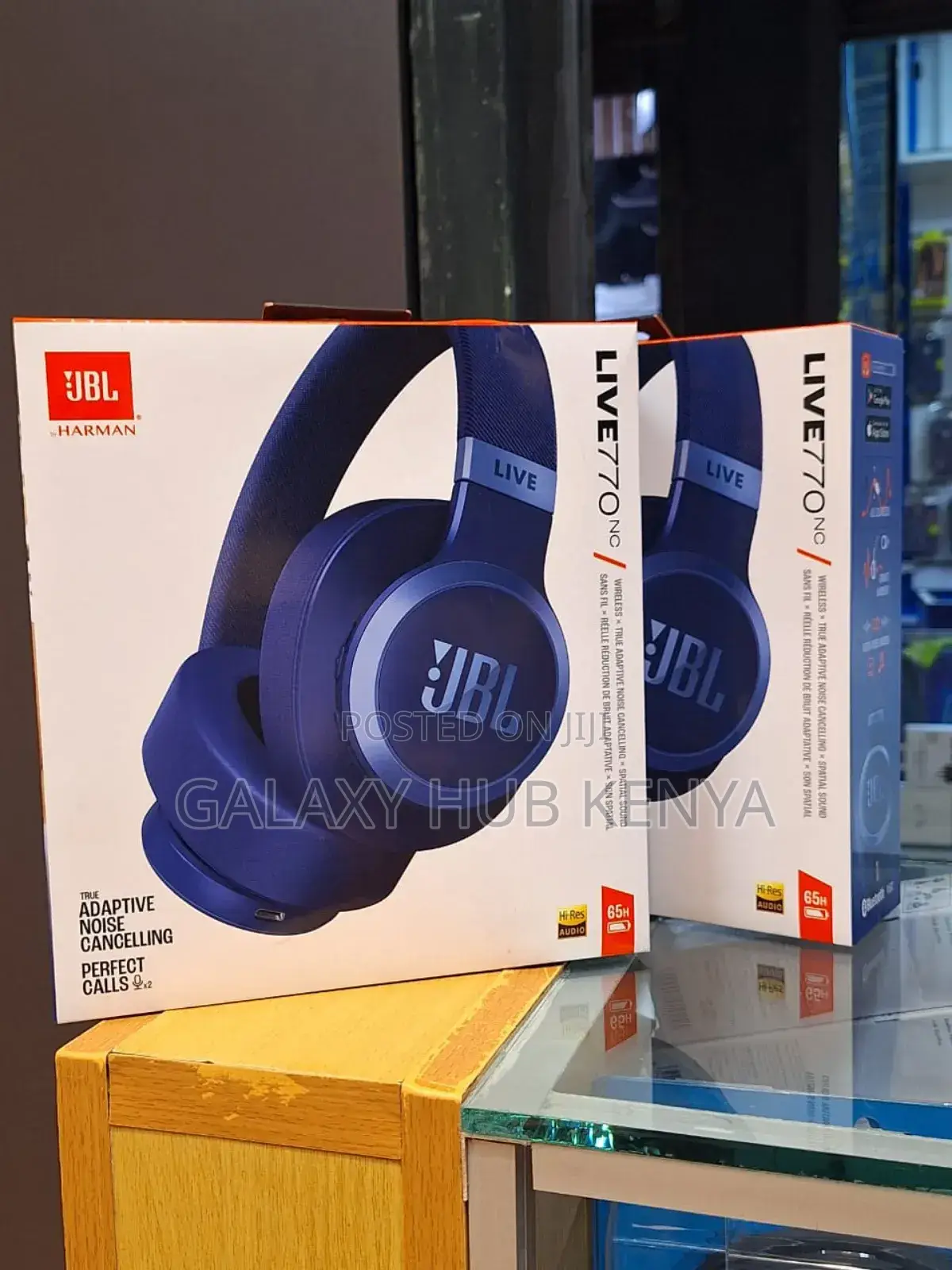 JBL Live 770nc Wireless on-Ear Adaptive Noise Cancelling