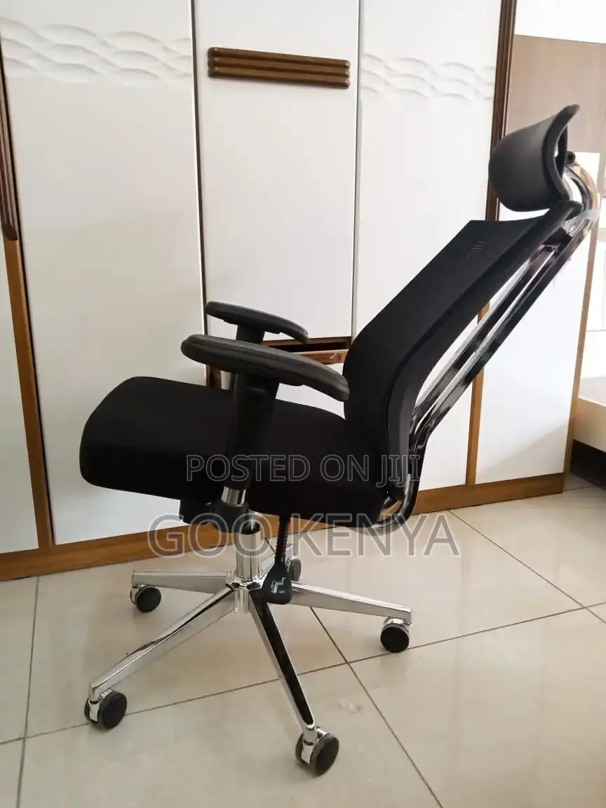 Office Chair ; Orthopedic Mesh-Back Office Seat