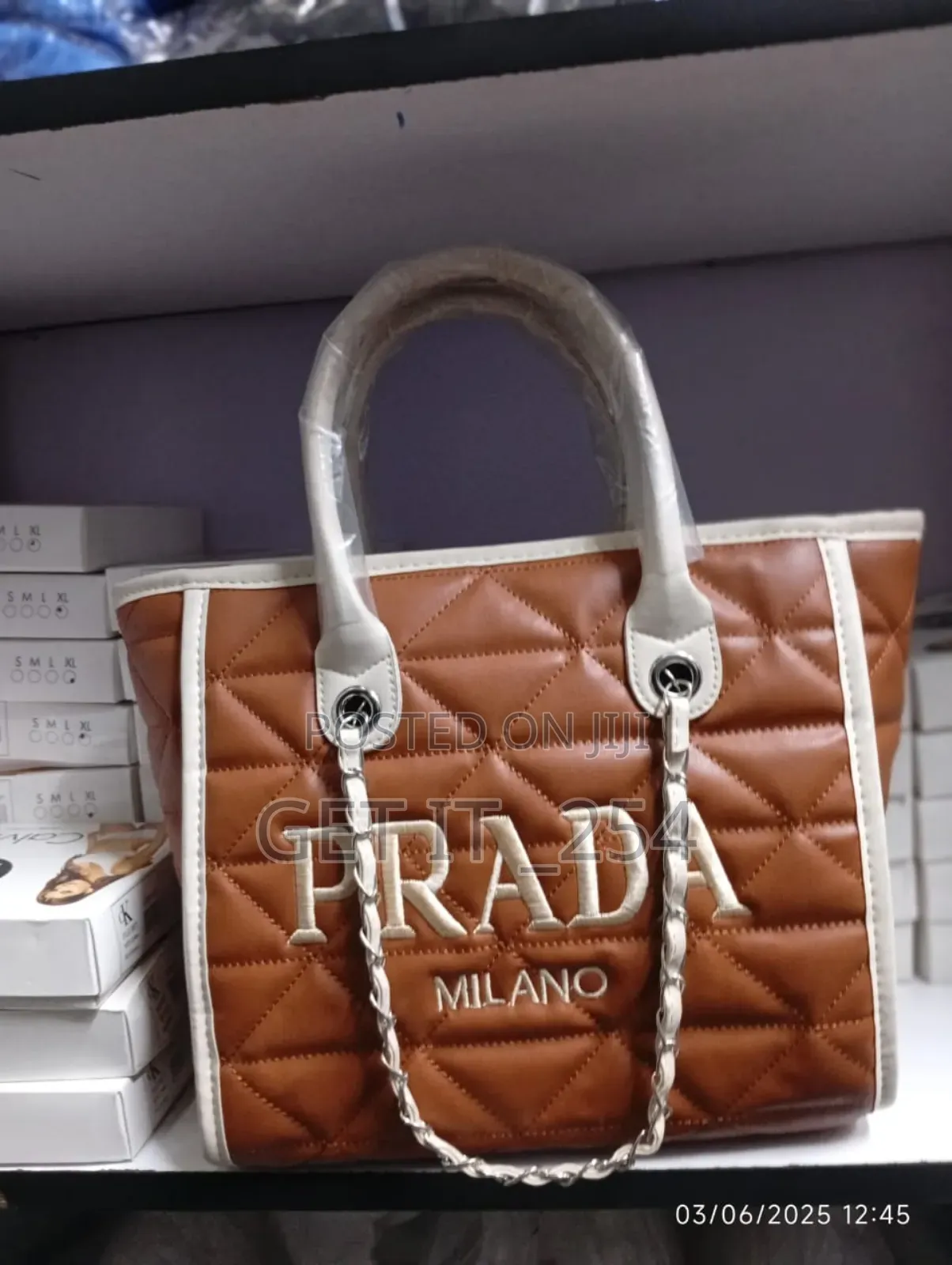 Guess Los Angeles/Prada High Quality Single Handbag