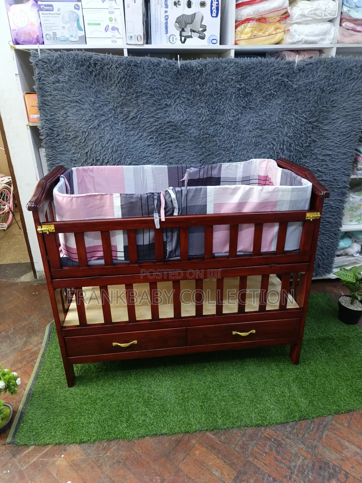 2 Levelled Baby Cot / Baby Bed