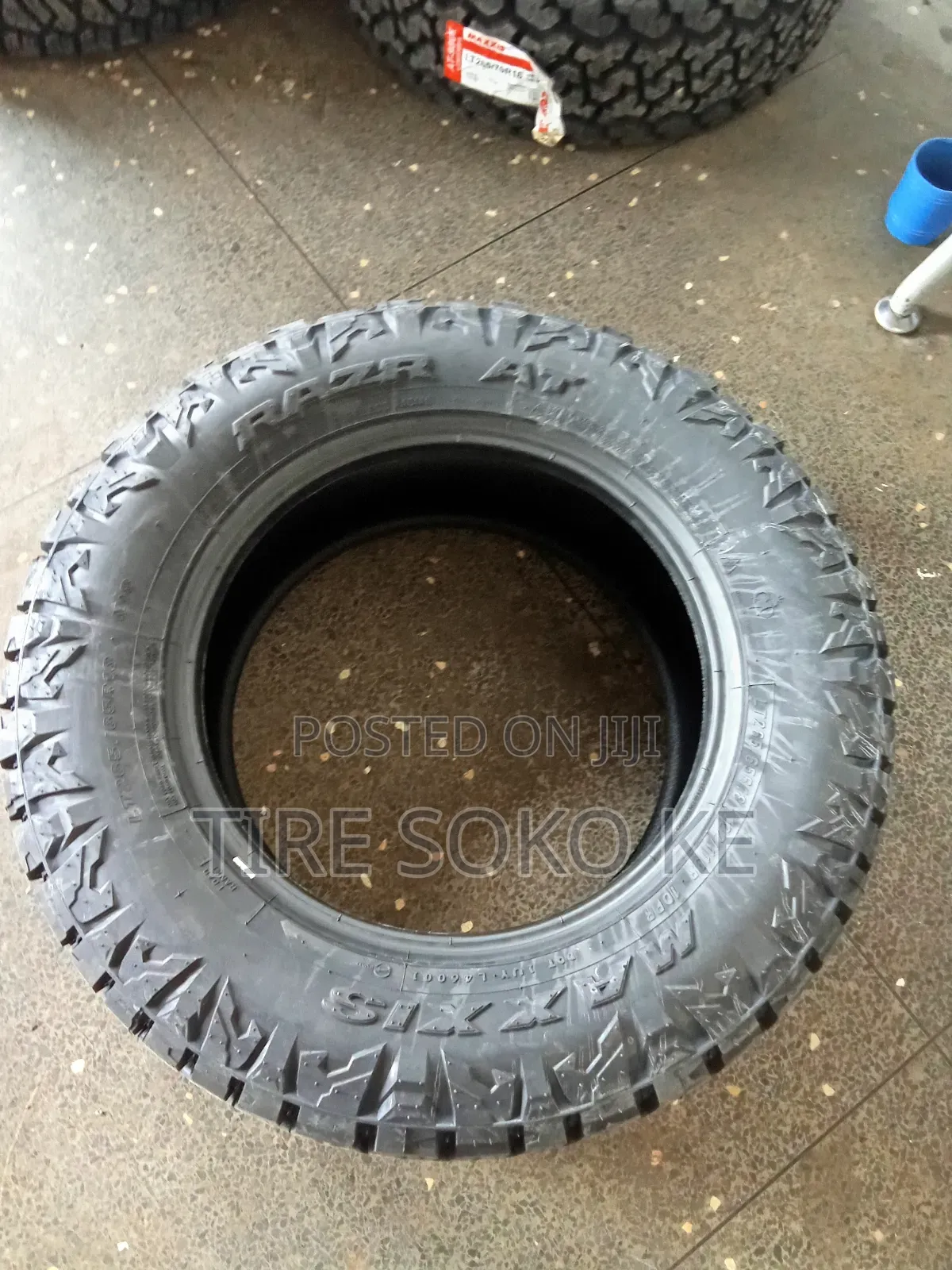 265/65r18 Maxxis Razr At811 (2 Years Warranty)