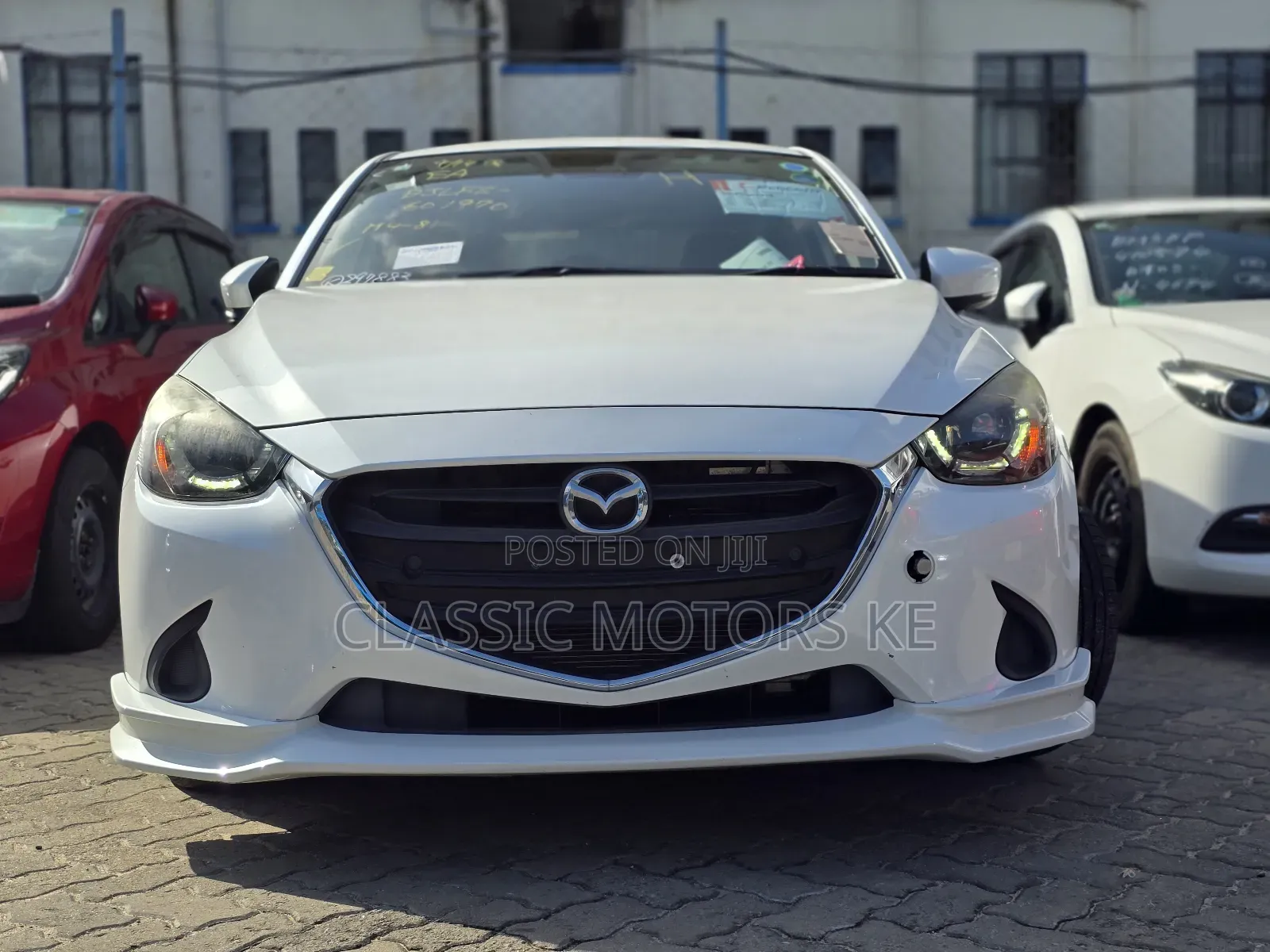 Mazda Demio 2018 White