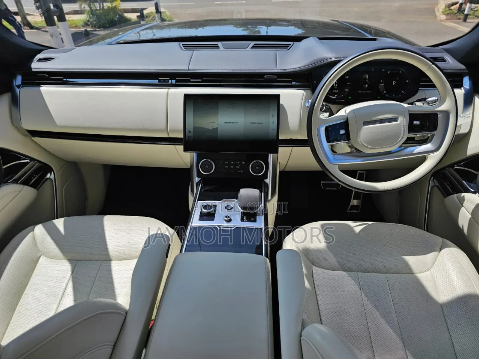 Land Rover Range Rover Vogue 2023 Black