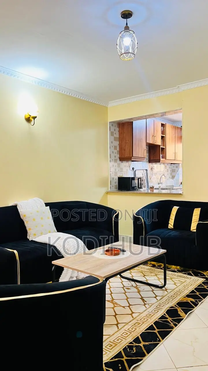 Bright and Airy 2br Apartment Near Mirema