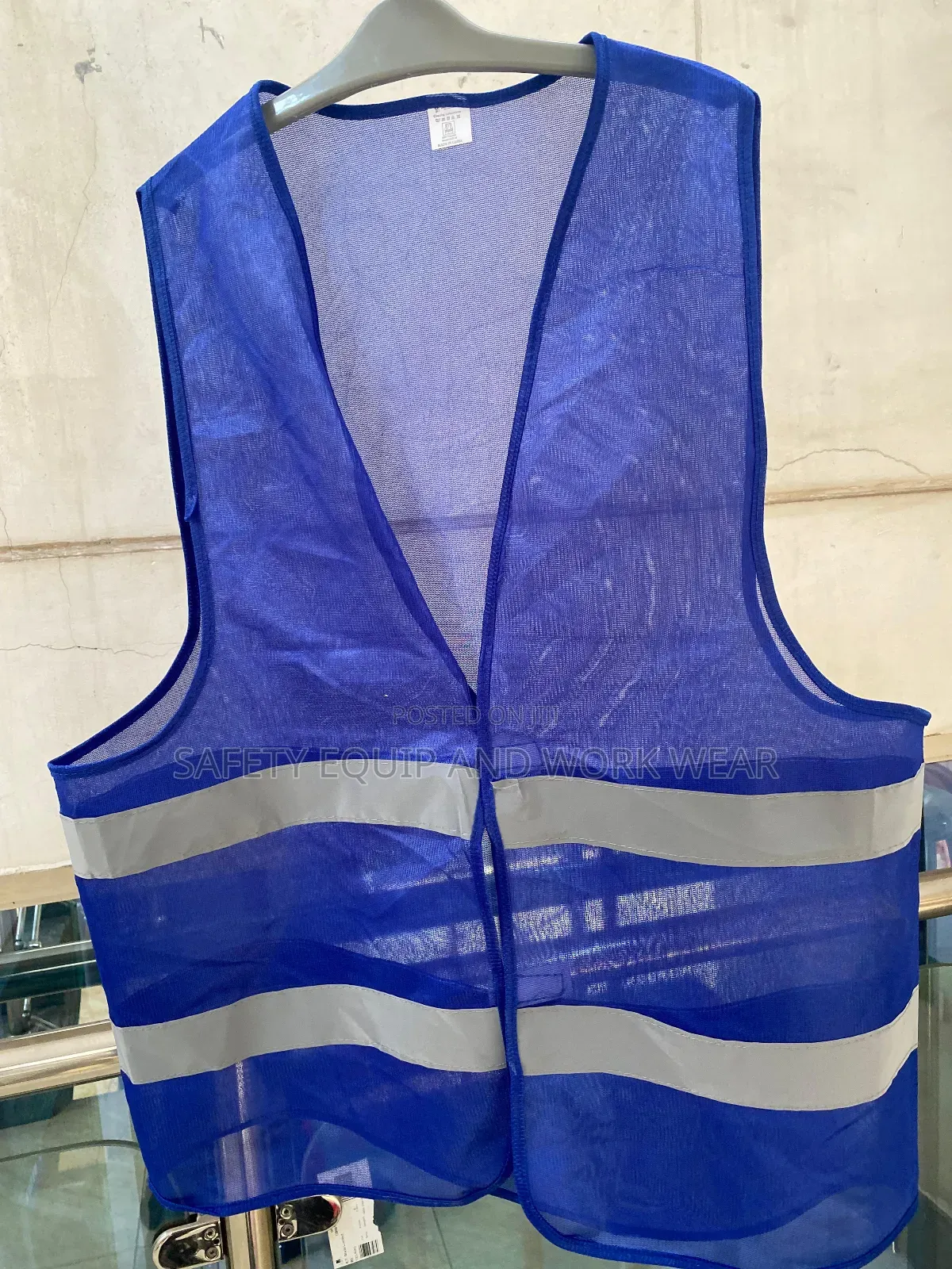 Light Reflectors For Freedom And Safety