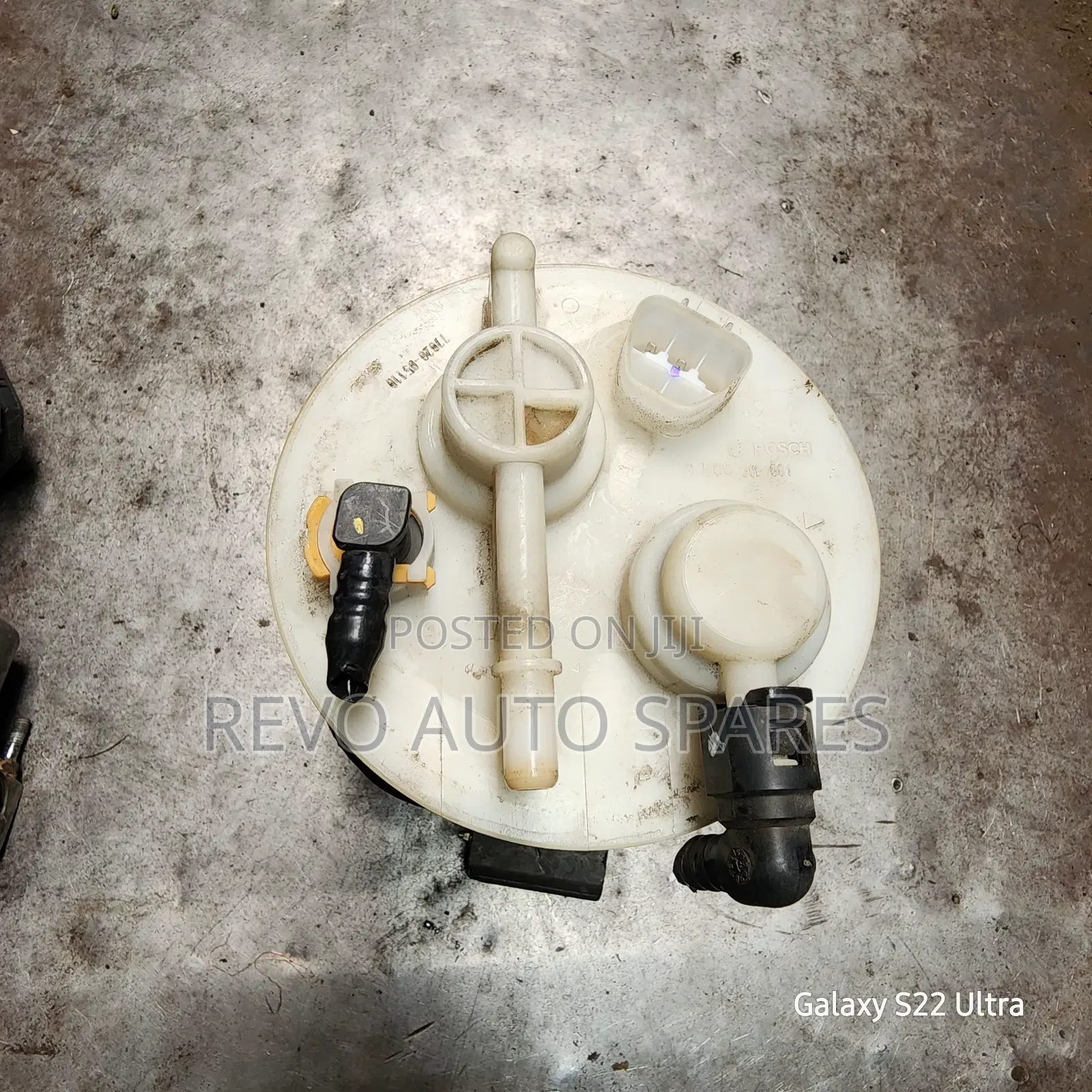 Fuel Pump Avensis