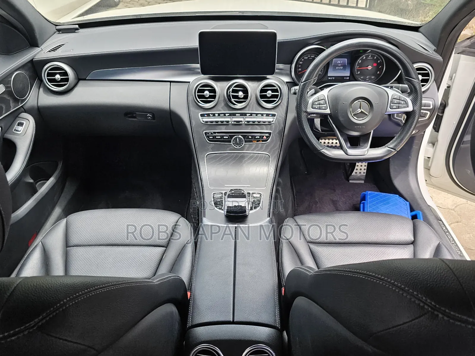Mercedes-Benz C200 2018 White