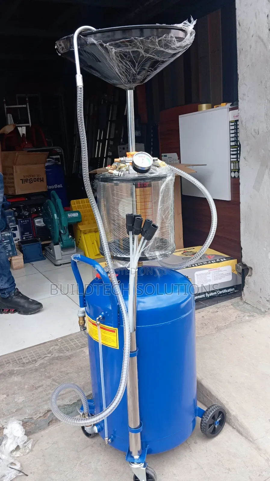 Pneumatic Vehicle Oil Drainer