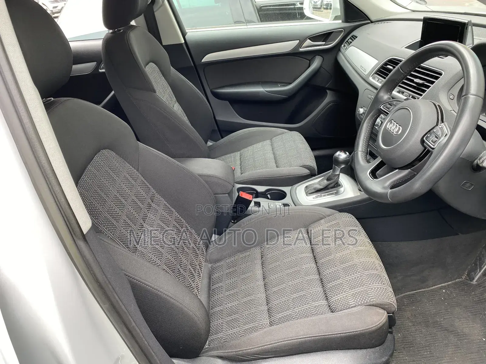 Audi Q3 2018 White