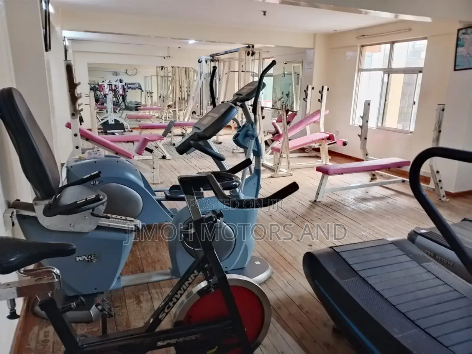 Furnished 3bdrm Villa in Town Centre for sale