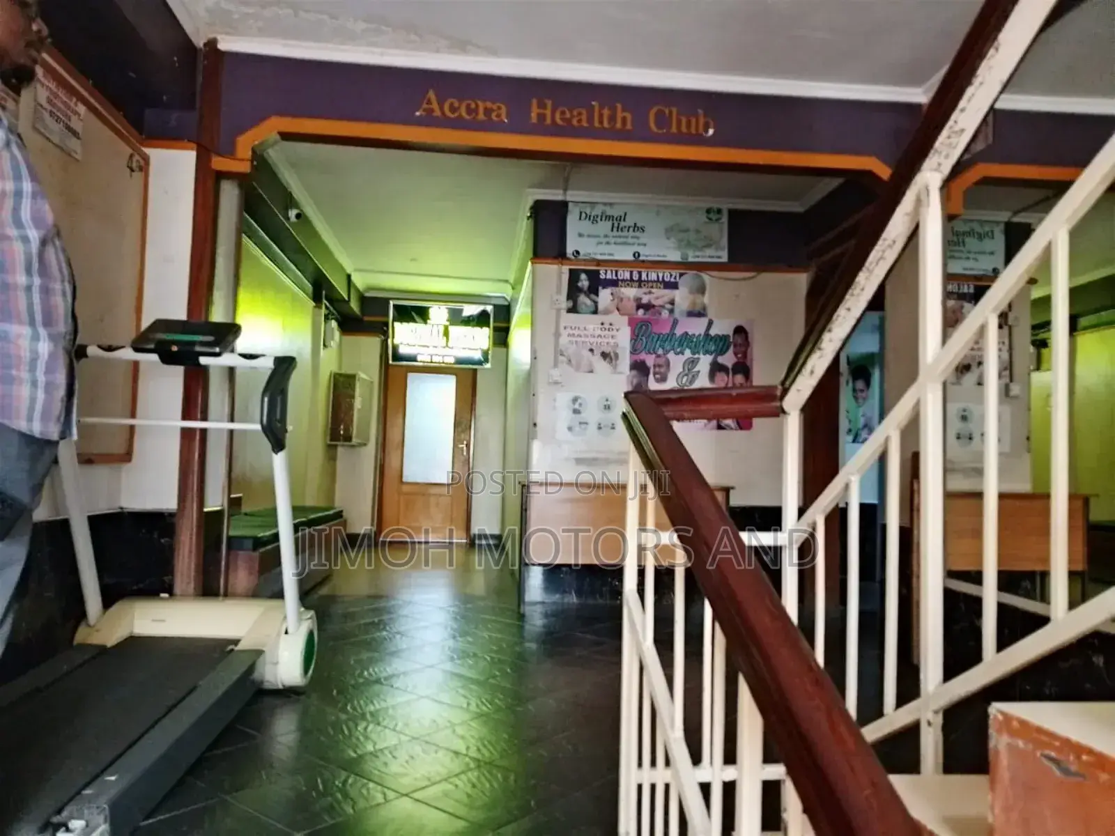 Furnished 3bdrm Villa in Town Centre for sale