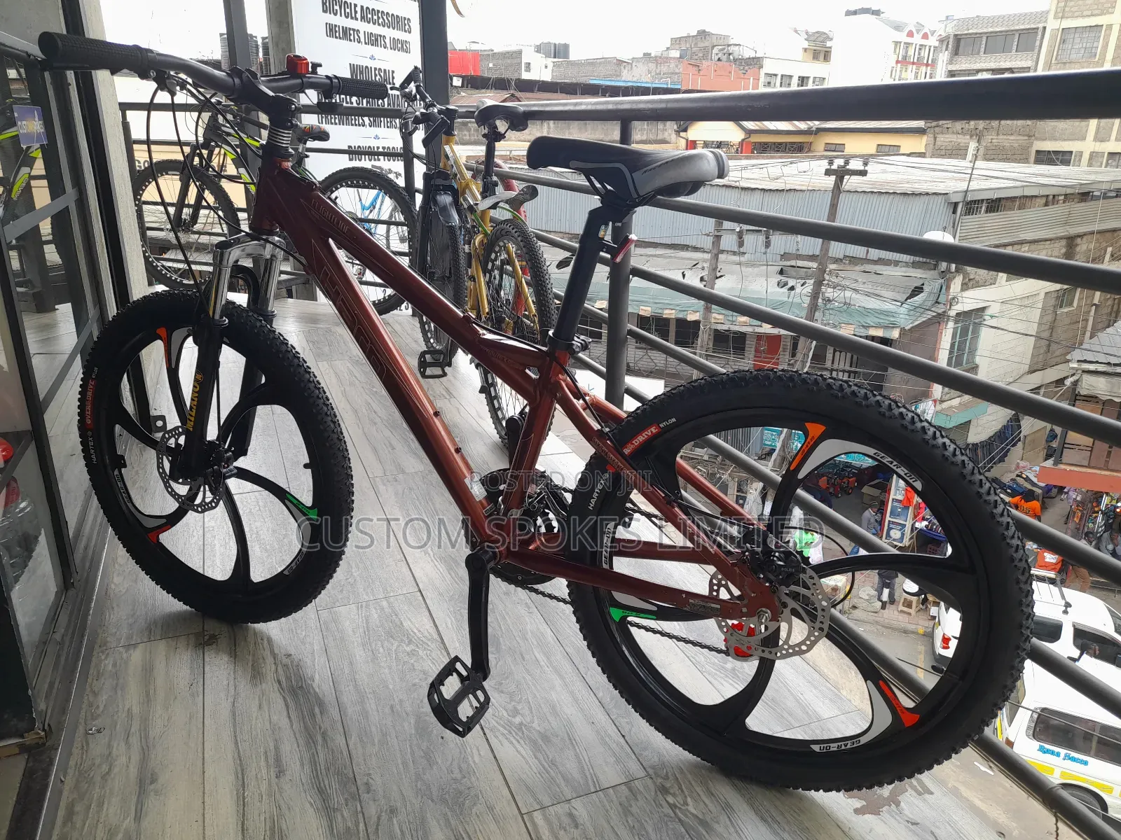 Japanese Haro (Flightline) Size 24 Aluminum Mountain Bike