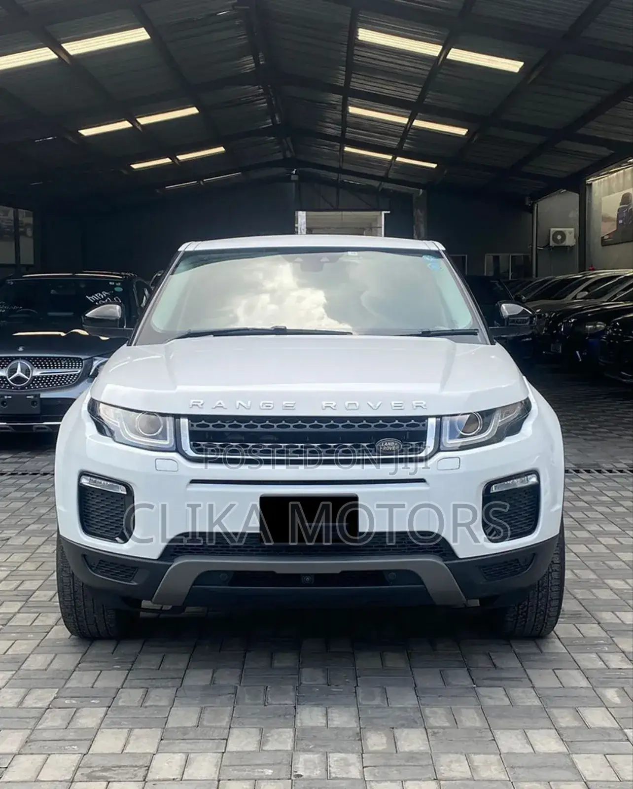 Land Rover Discovery Sport 2018 Black