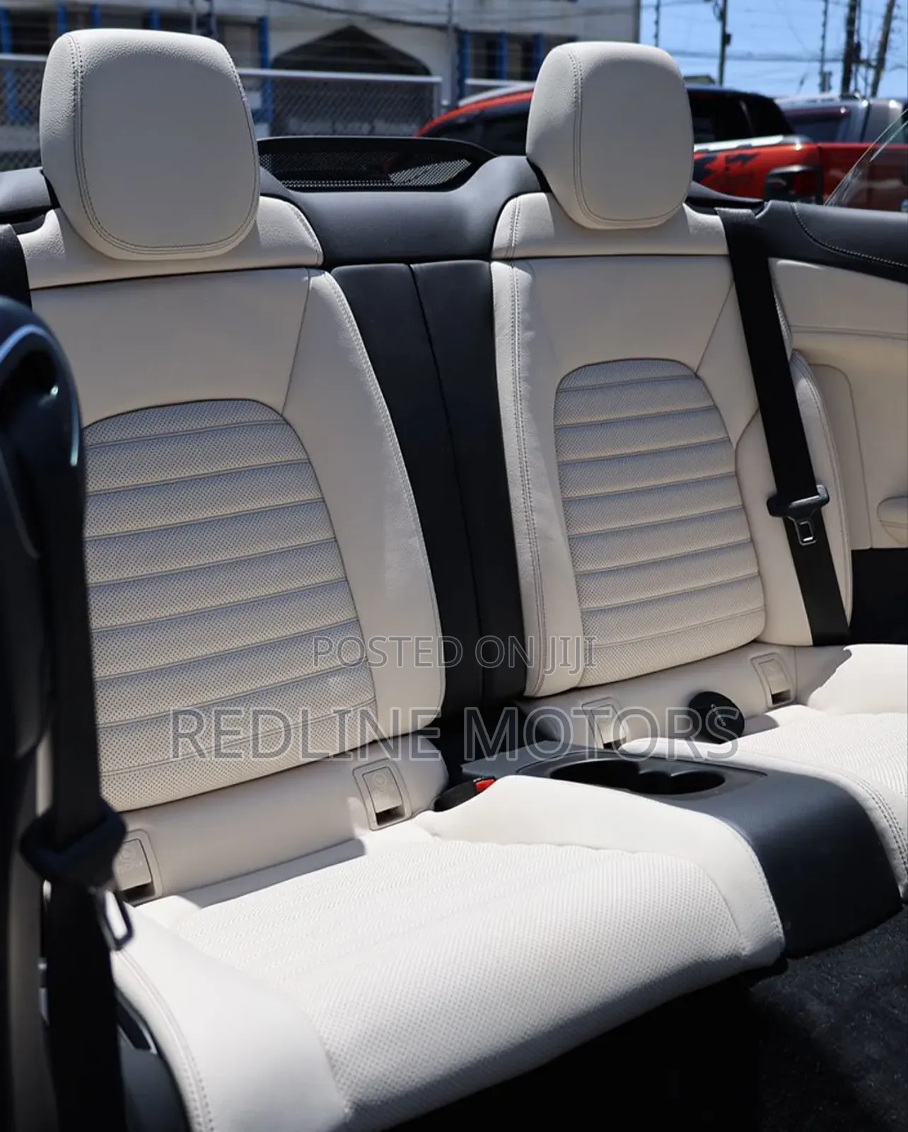 Mercedes-Benz C180 2018 Pearl