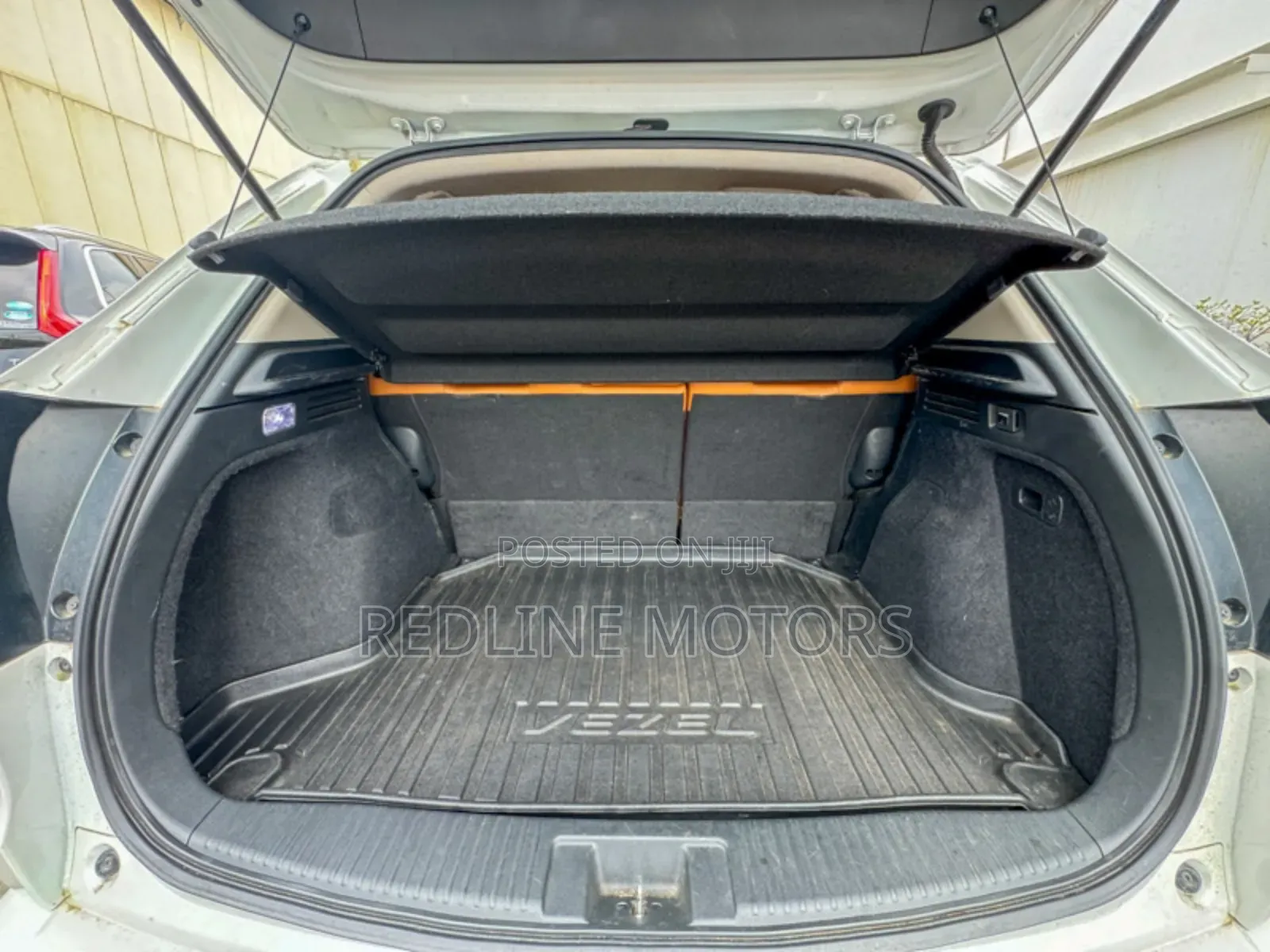 Honda Vezel 2018 White