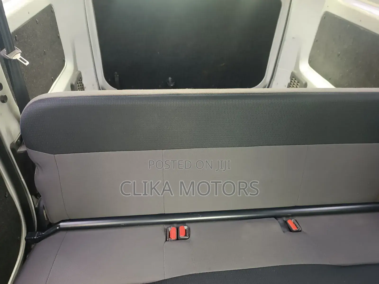 Nissan NV200 2018 Gray