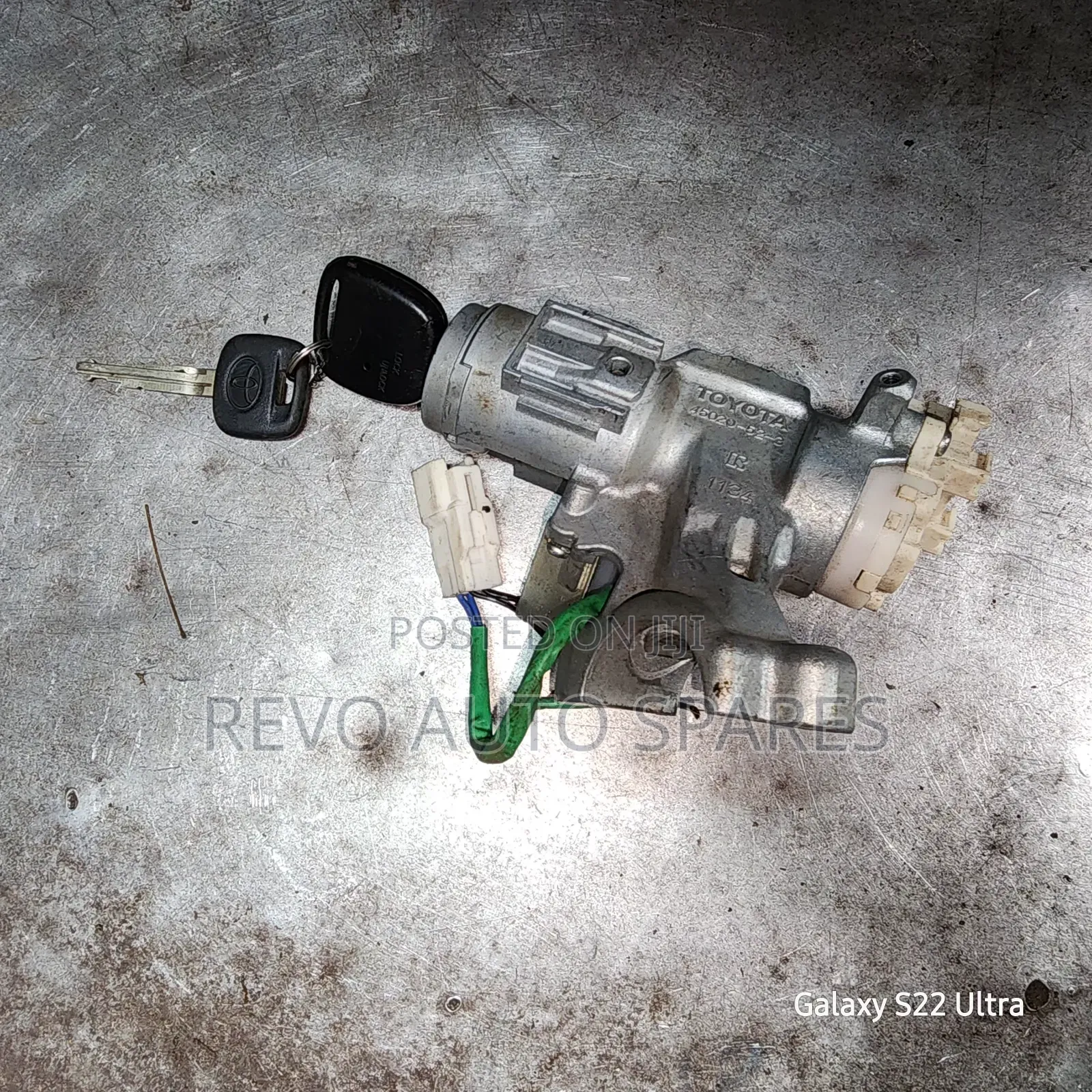 Ignition Toyota Wish 2006