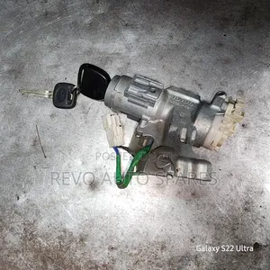 Ignition Toyota Wish 2006