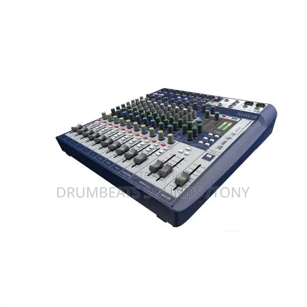 Soundcraft Signature 16