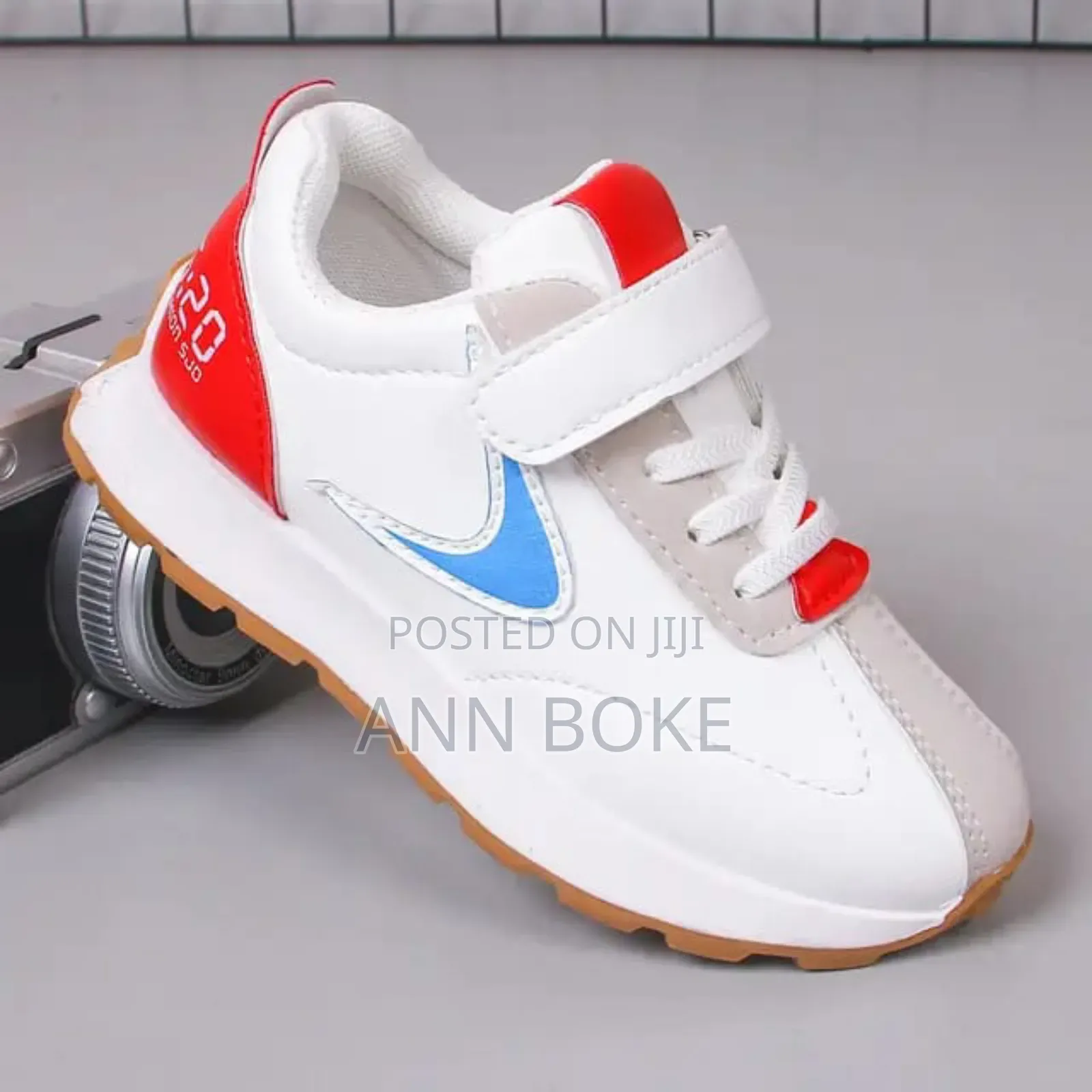 *Nb Kids Sneakers* *Sizes : 27,31,32,34,35,36,37*