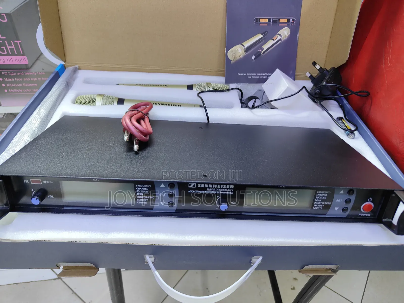 Senheiser Wireless Microphone ( Made in Germany ) 300meters