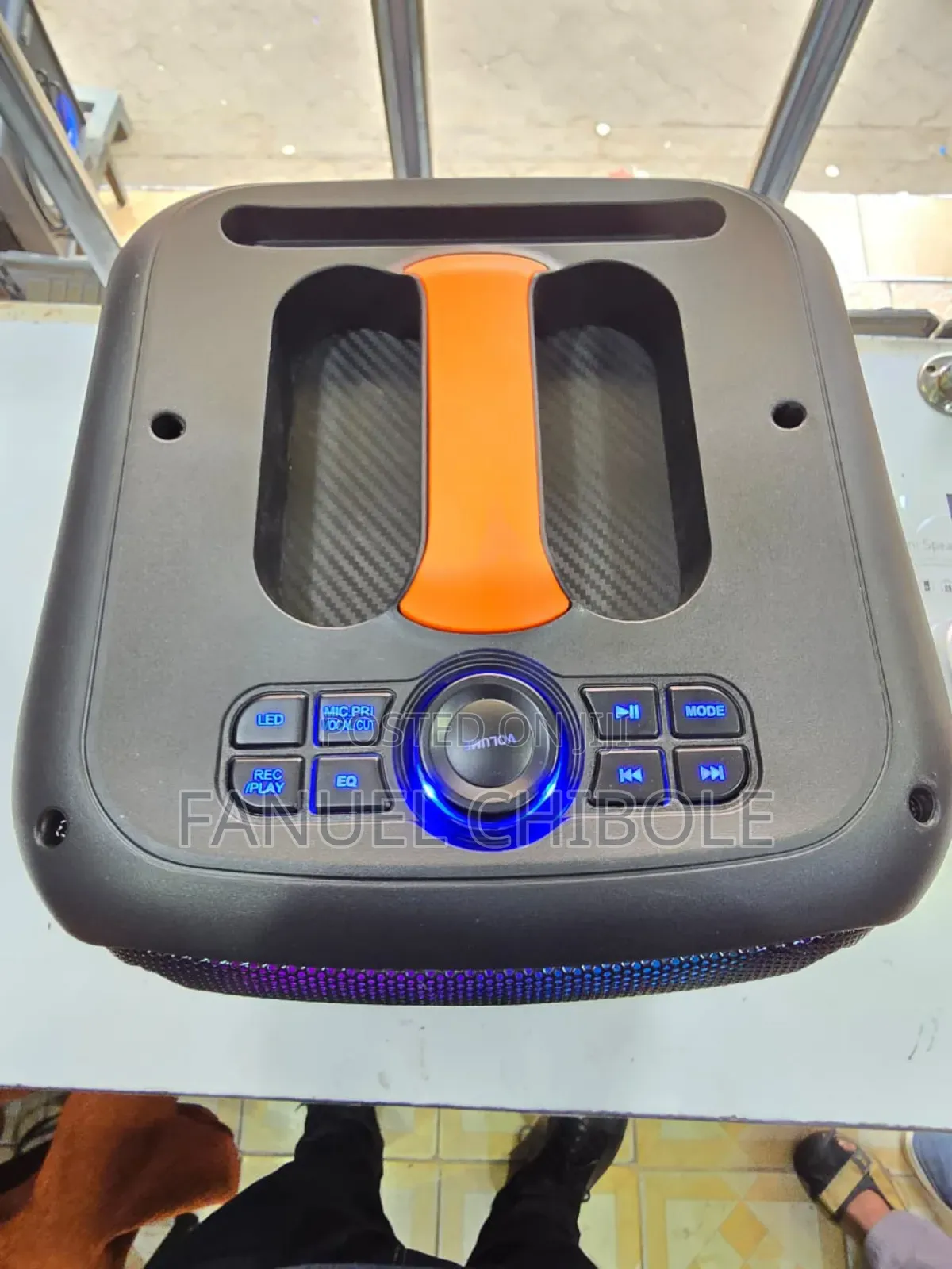 New Rechargeable Bluetooth/Usb Speaker